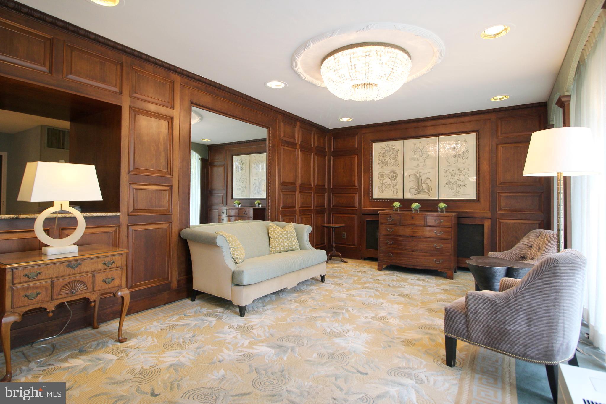 4501 ARLINGTON BOULEVARD 502
