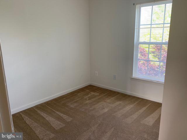 LAKELAND PLACE - Residential Lease