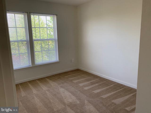 LAKELAND PLACE - Residential Lease