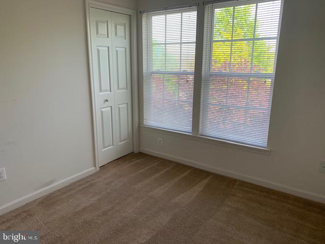 LAKELAND PLACE - Residential Lease