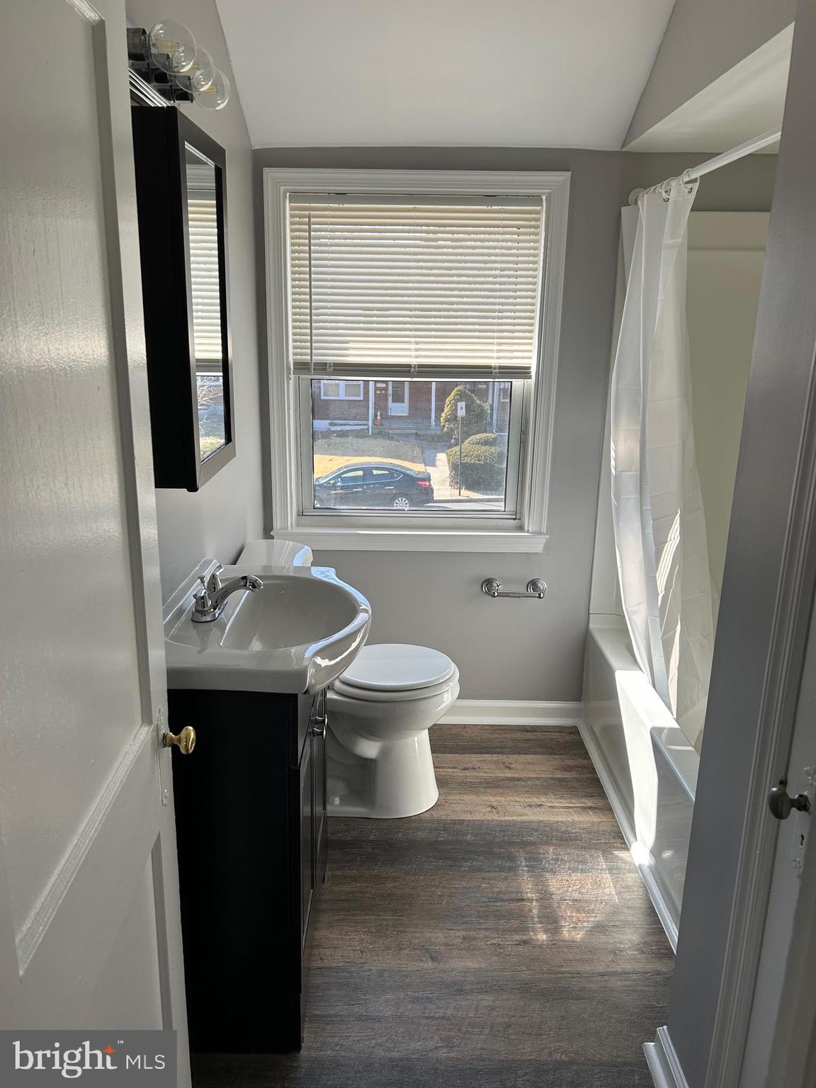 NEW NORTHWOOD - Residential Lease