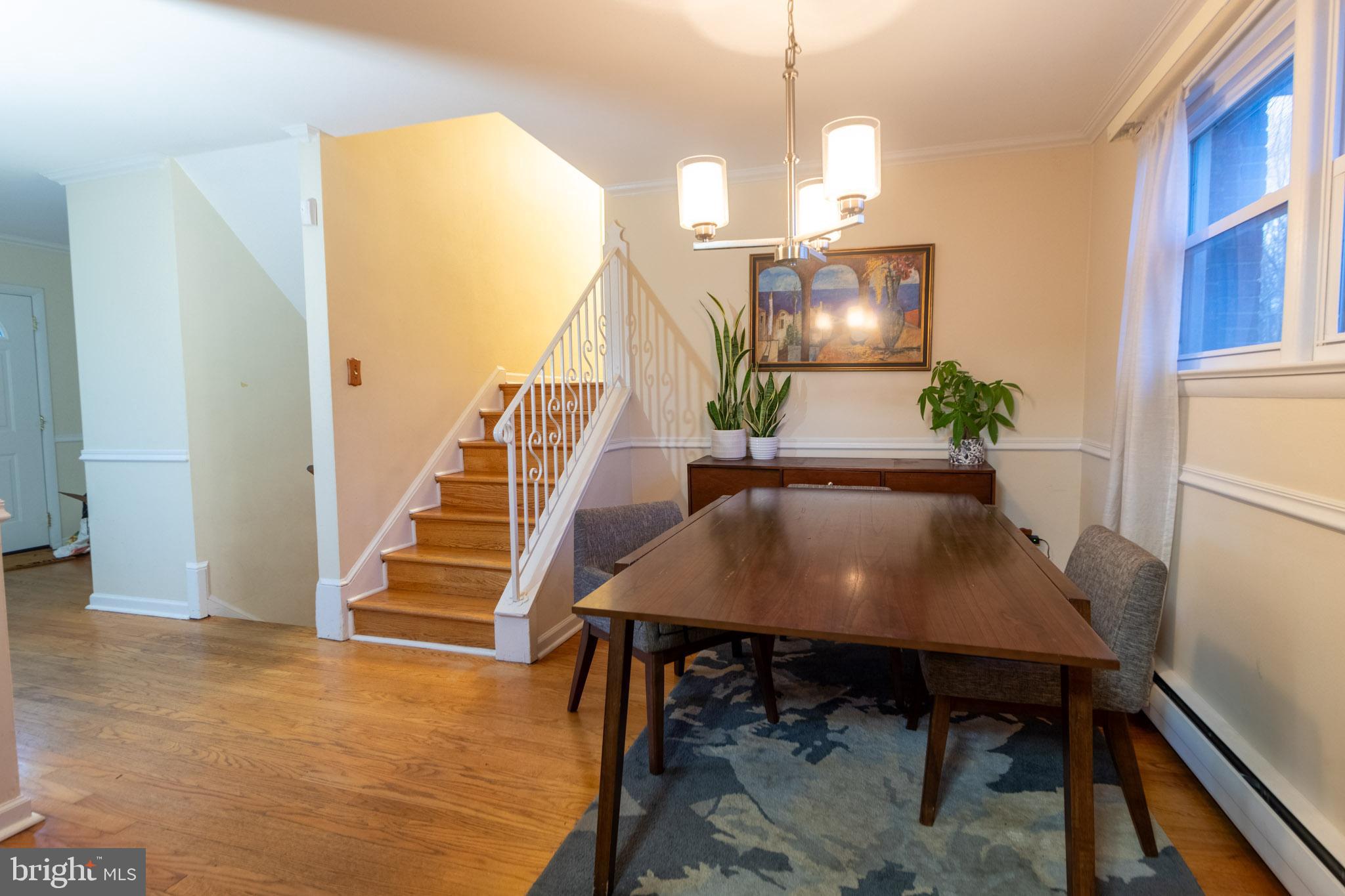 SHERWOOD FOREST - Residential