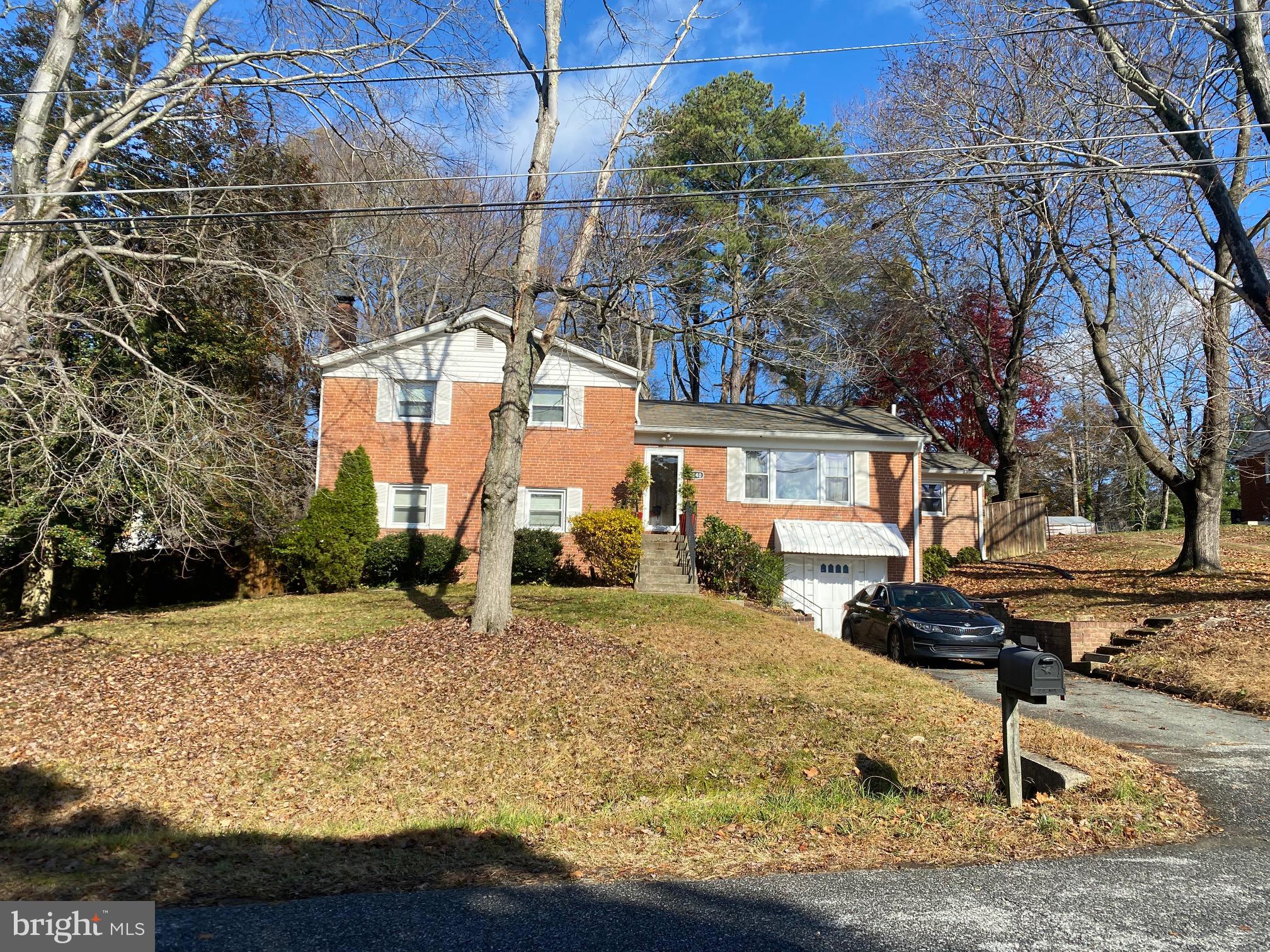 SHERWOOD FOREST - Residential