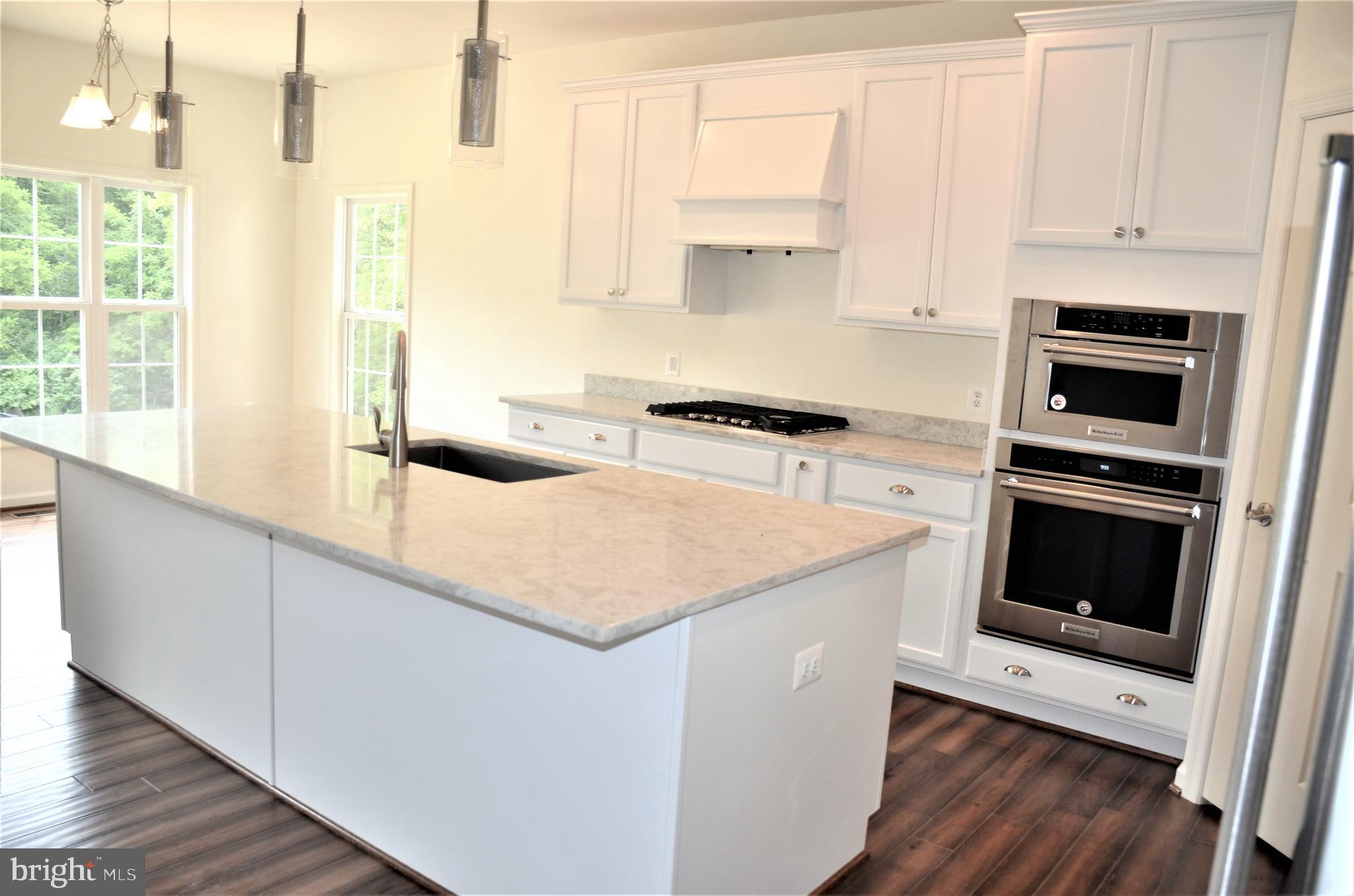 DOVE HILL ESTATES - Residential