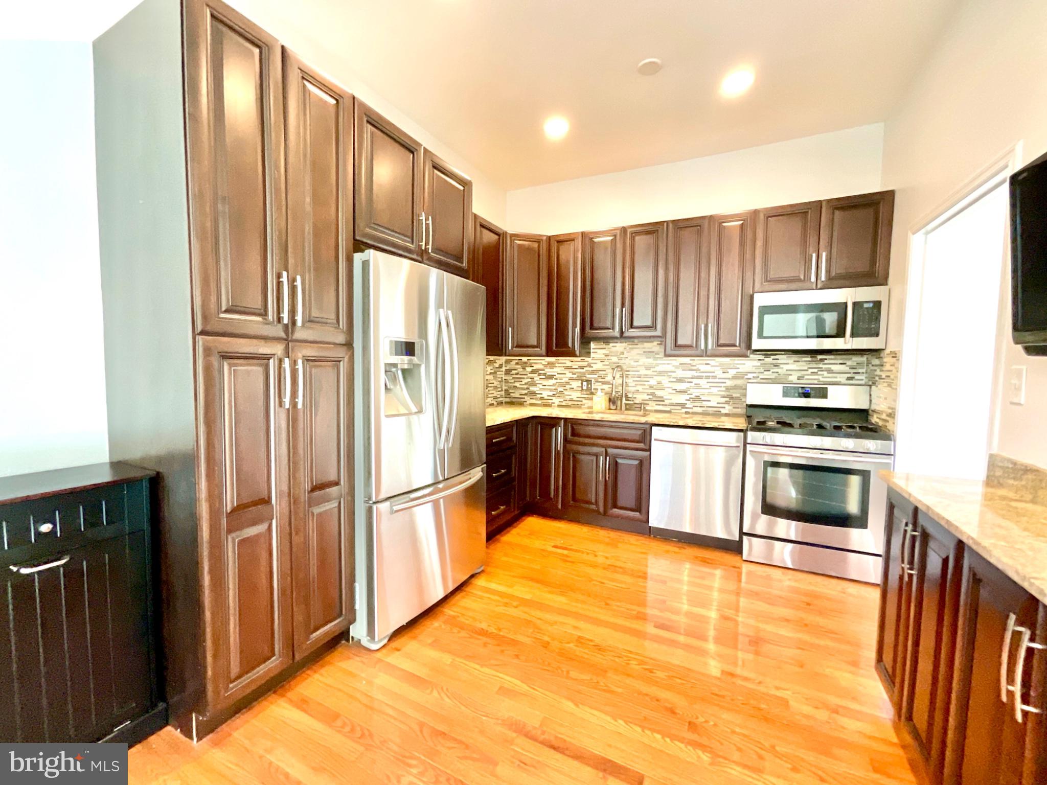 14428 PARKVALE ROAD 5