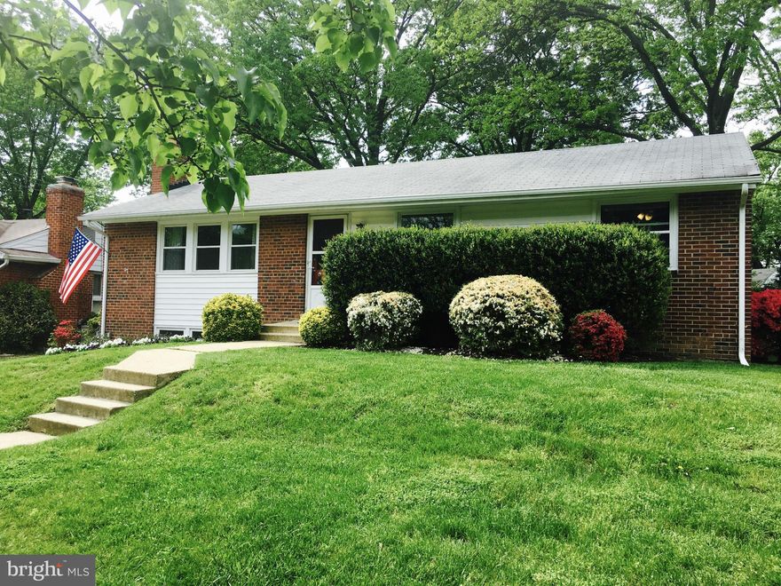 Light, bright & updated home on a quiet street featuring hardwoods on the main level, a beautifully remodeled kitchen, three bedrooms on the same level a master bedroom with a master bath and walk-in closet, a gigantic lower level recreation room and unfinished area with loads of potential. An excellent value for a detached home the City of Alexandria