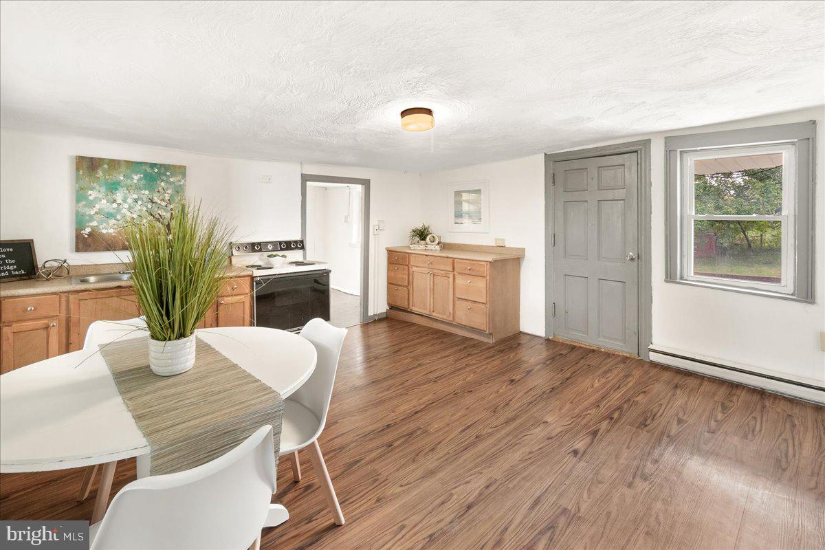 CLEAR SPRING - Residential