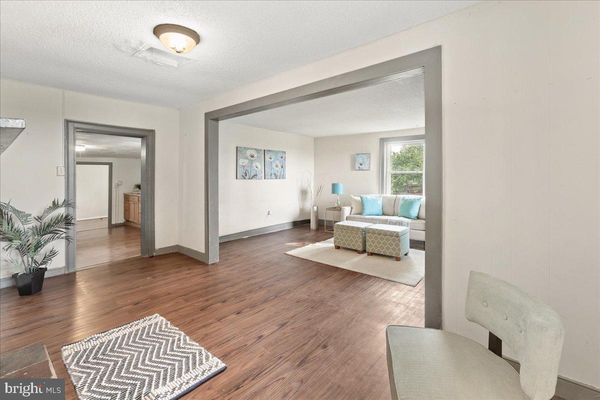 CLEAR SPRING - Residential