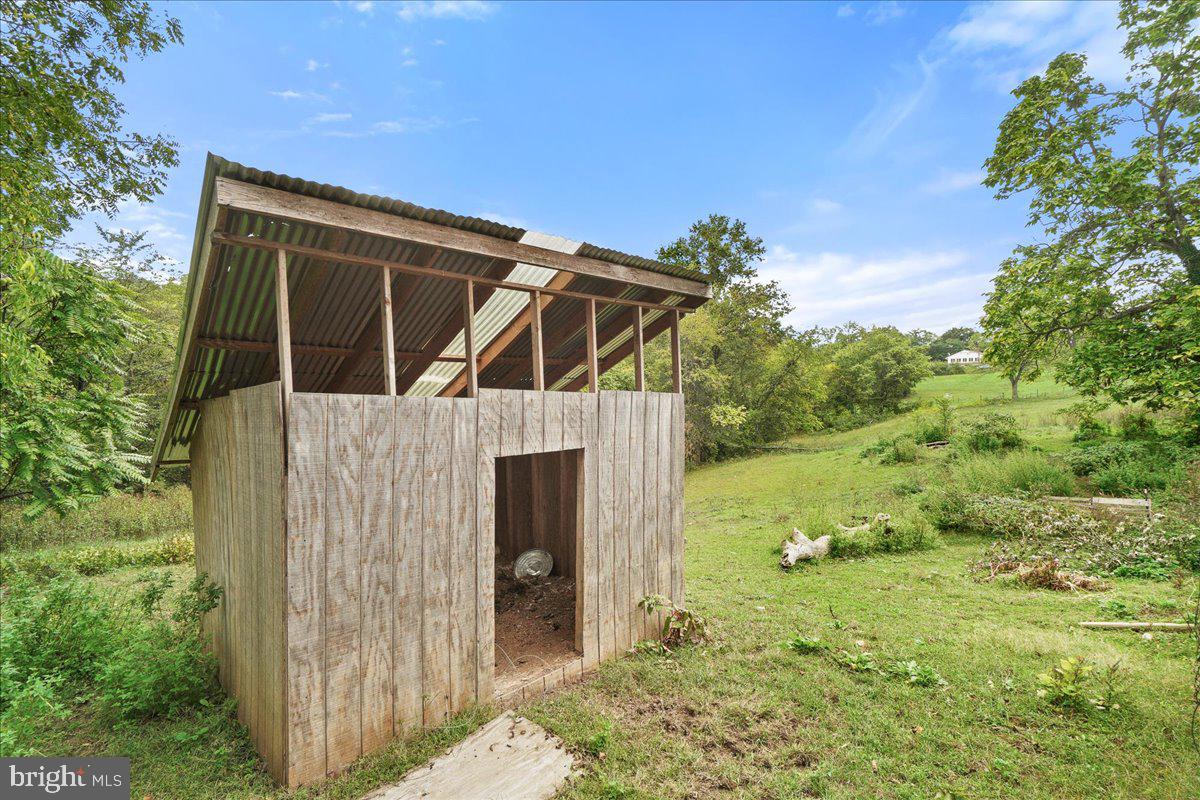 CLEAR SPRING - Residential