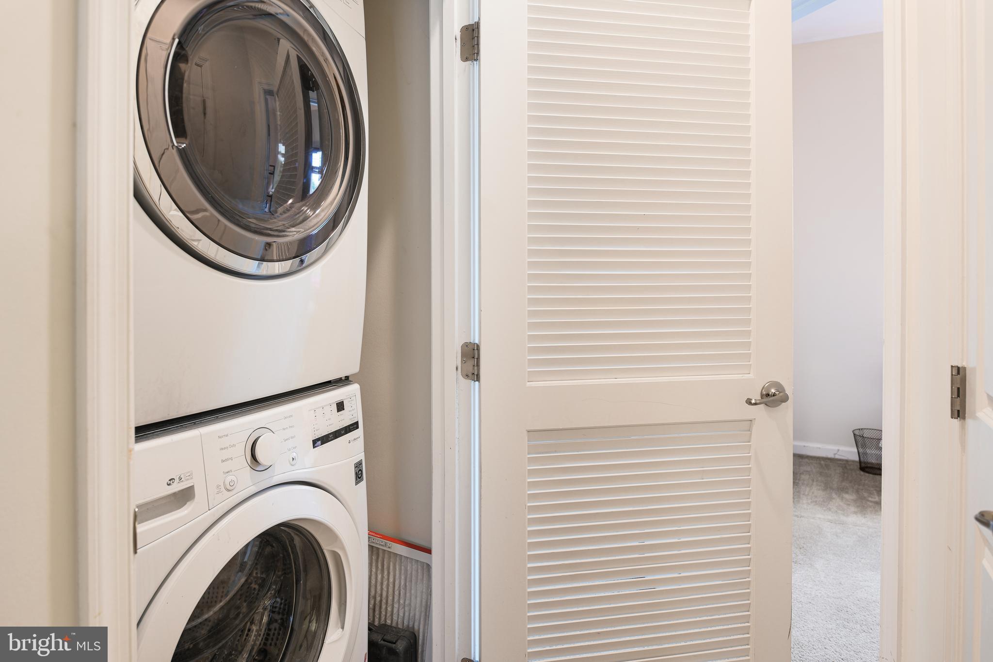 VILLAGES OF URBANA - Residential