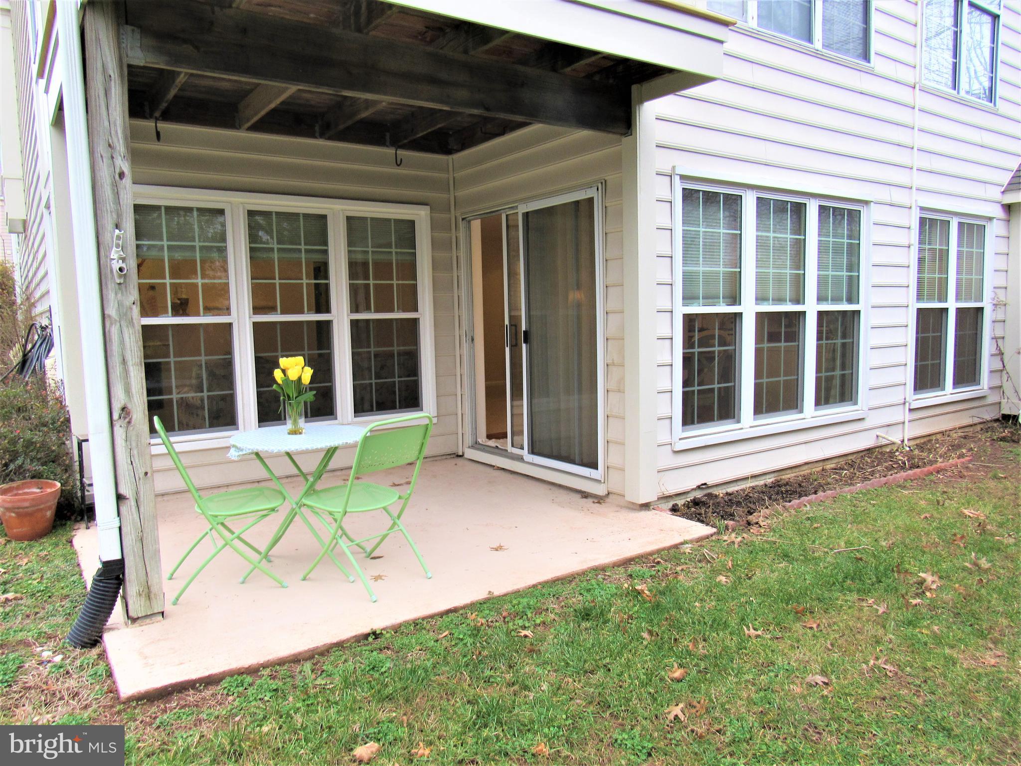 BULL RUN CONDO - Residential