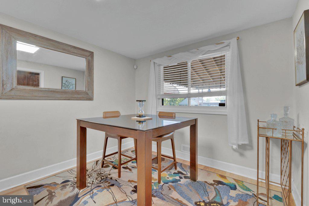 HILLENDALE - Residential