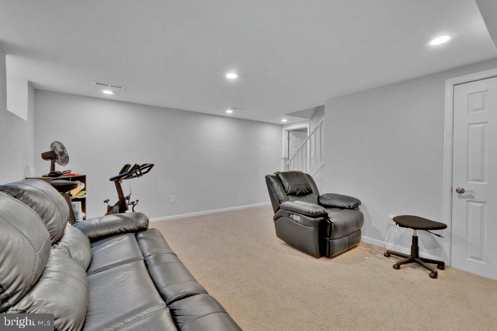 HILLENDALE - Residential