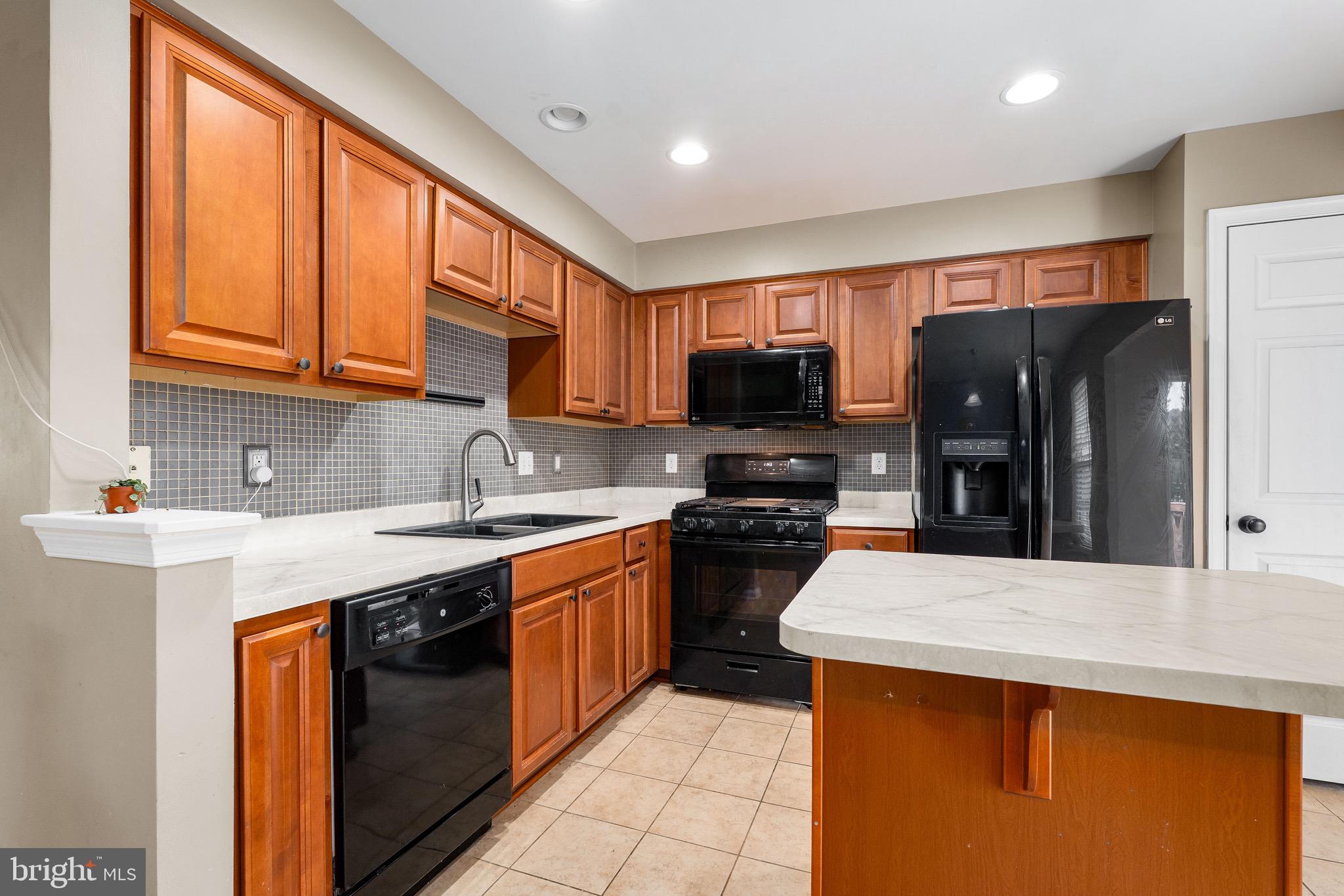 RIDGELY FOREST - Residential