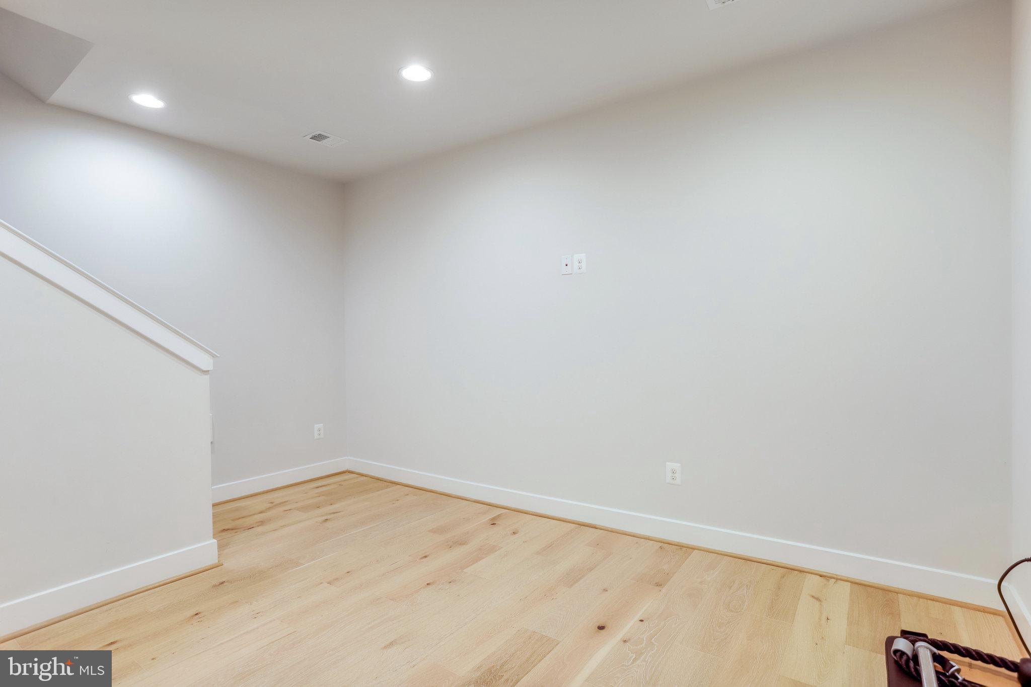 RANDOLPH FARMS - Residential Lease