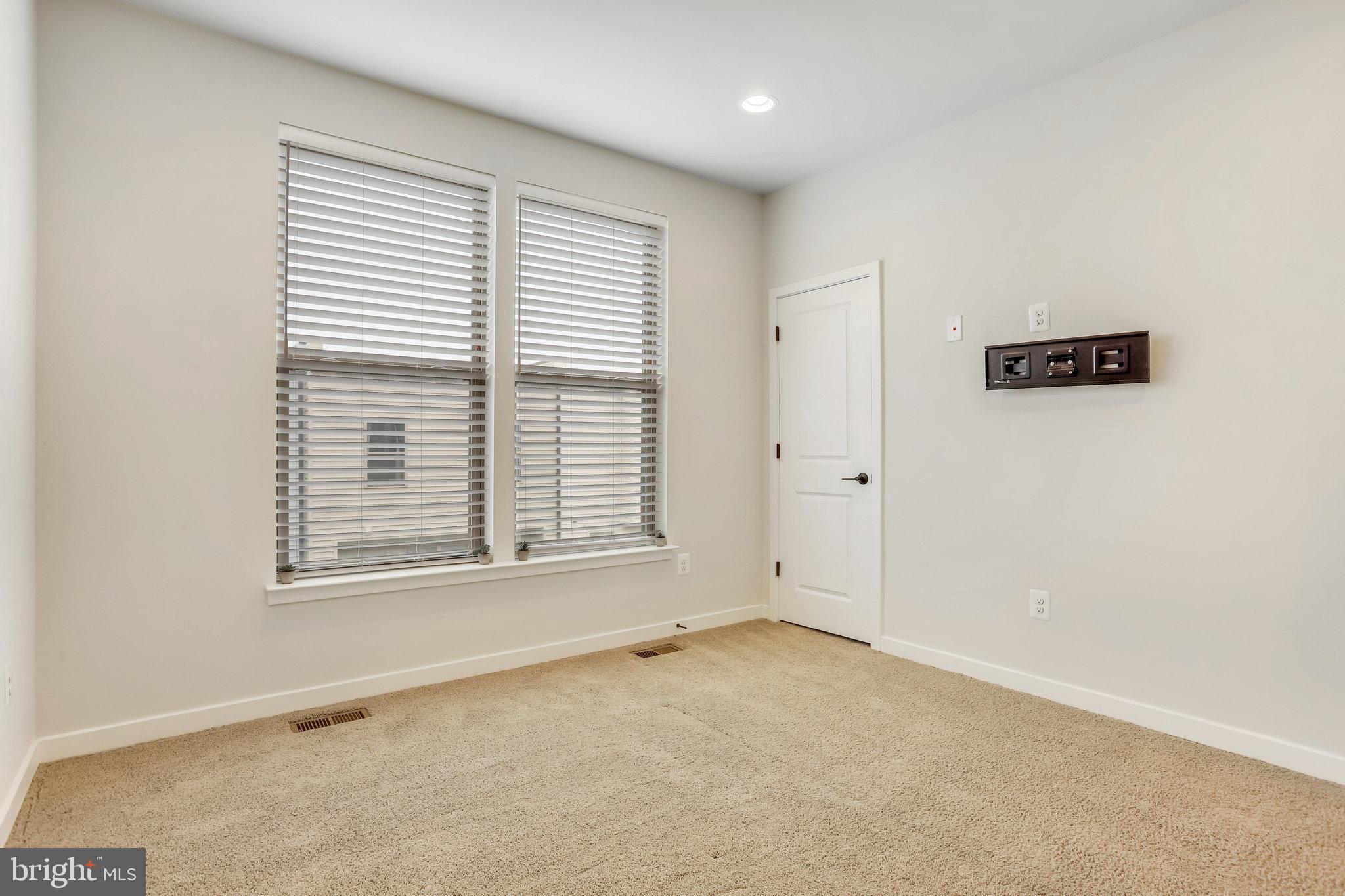 RANDOLPH FARMS - Residential Lease