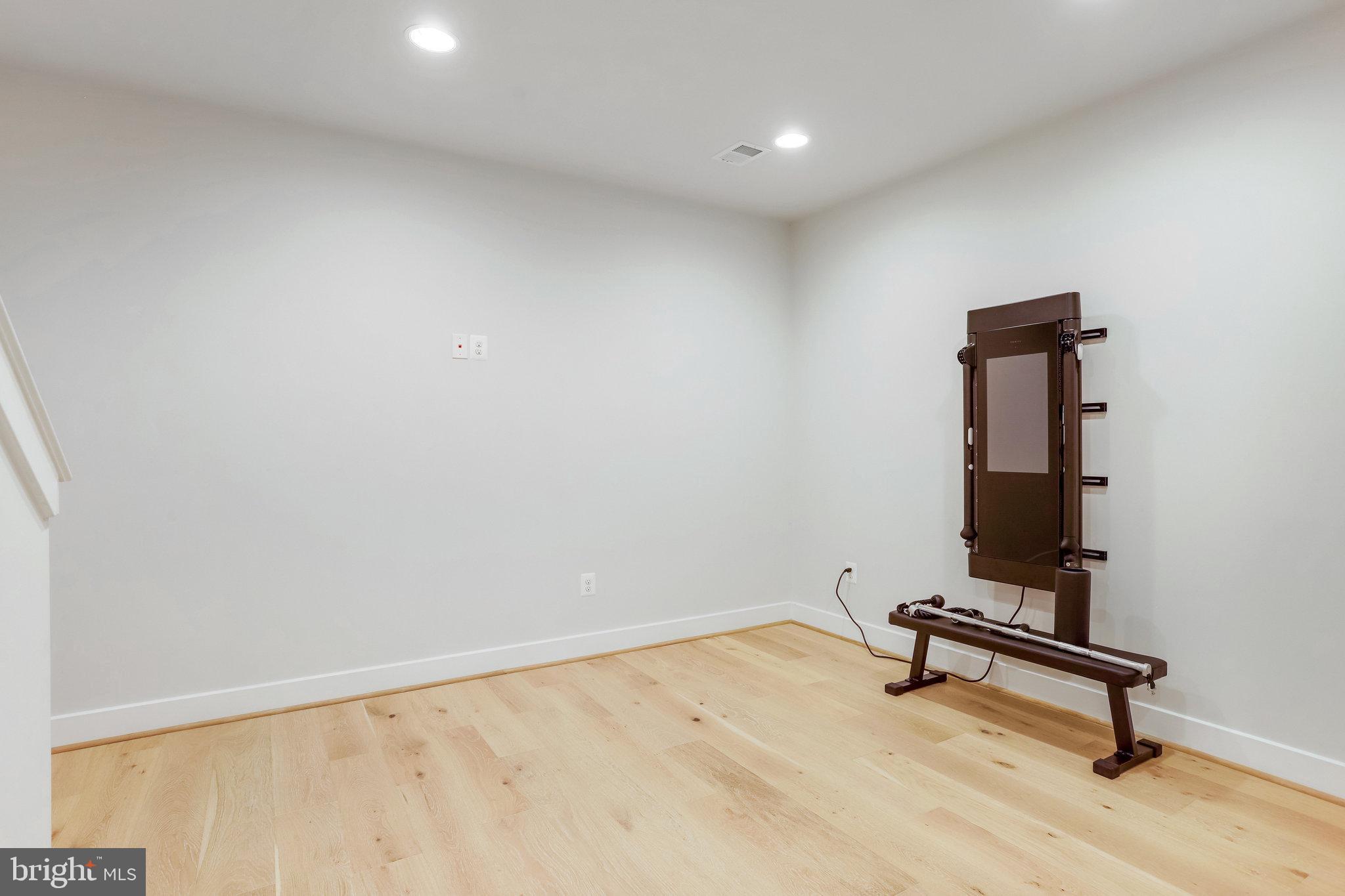 RANDOLPH FARMS - Residential Lease