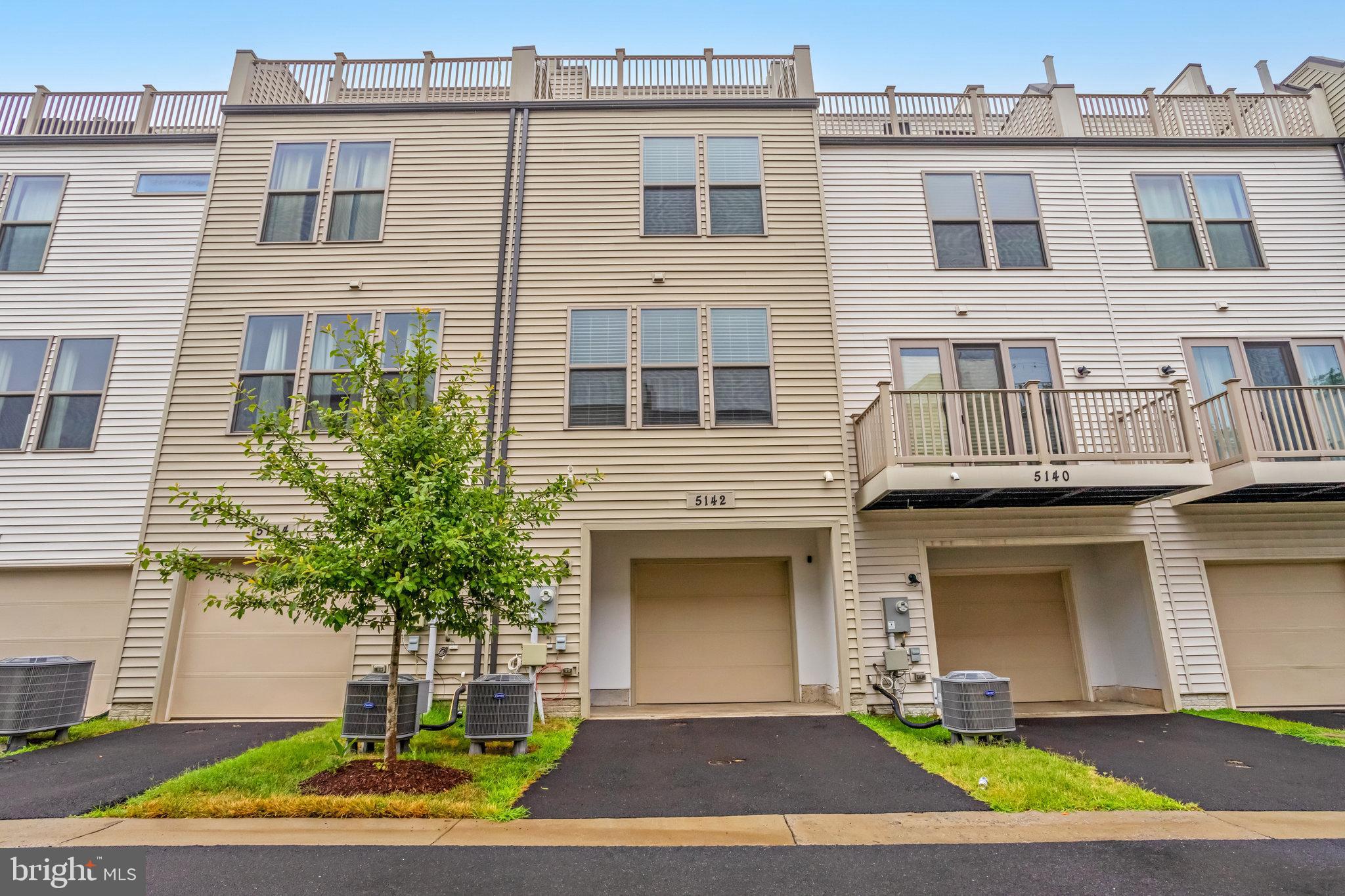 RANDOLPH FARMS - Residential Lease