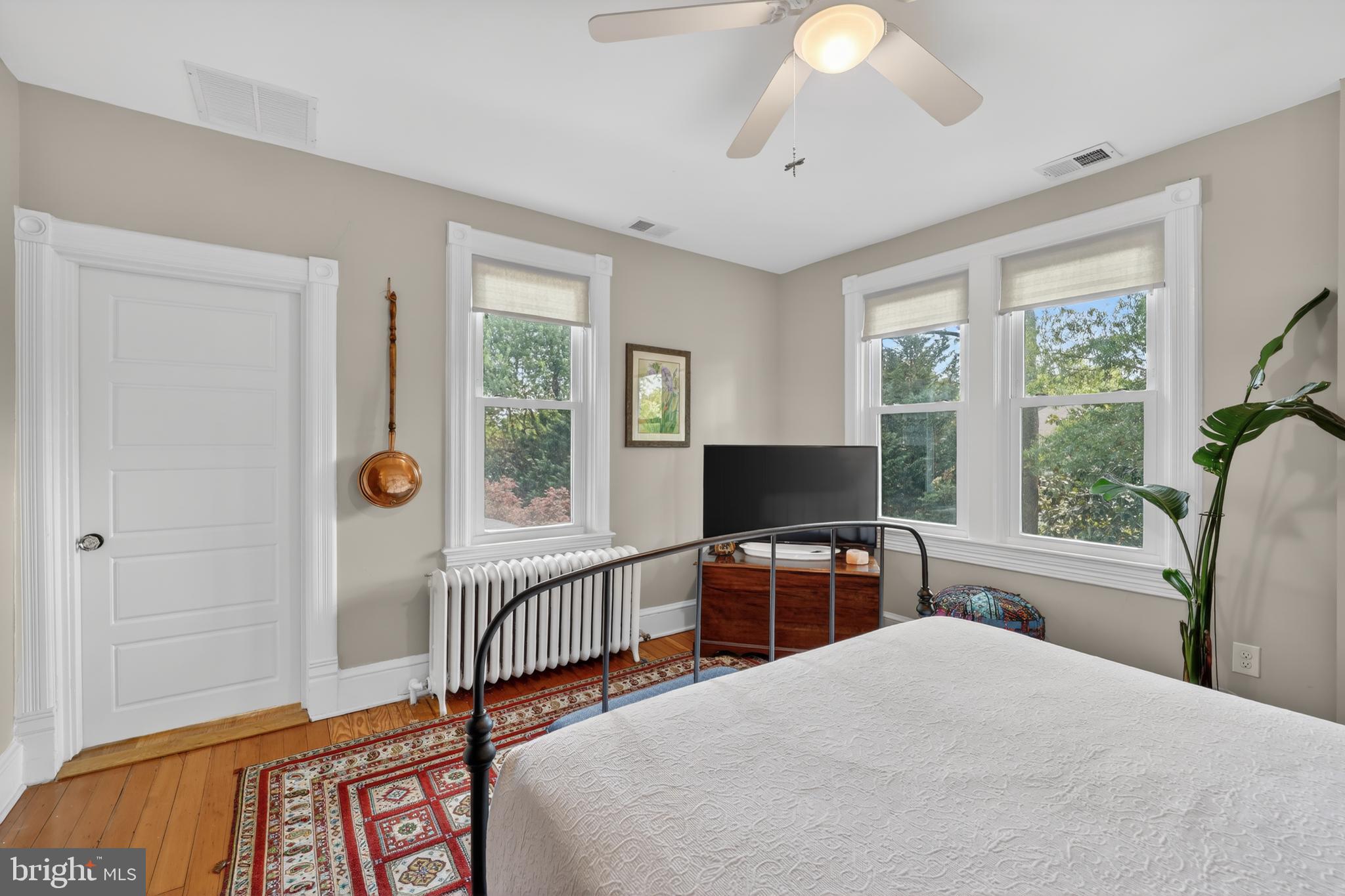 CHAPEL HILL - Residential