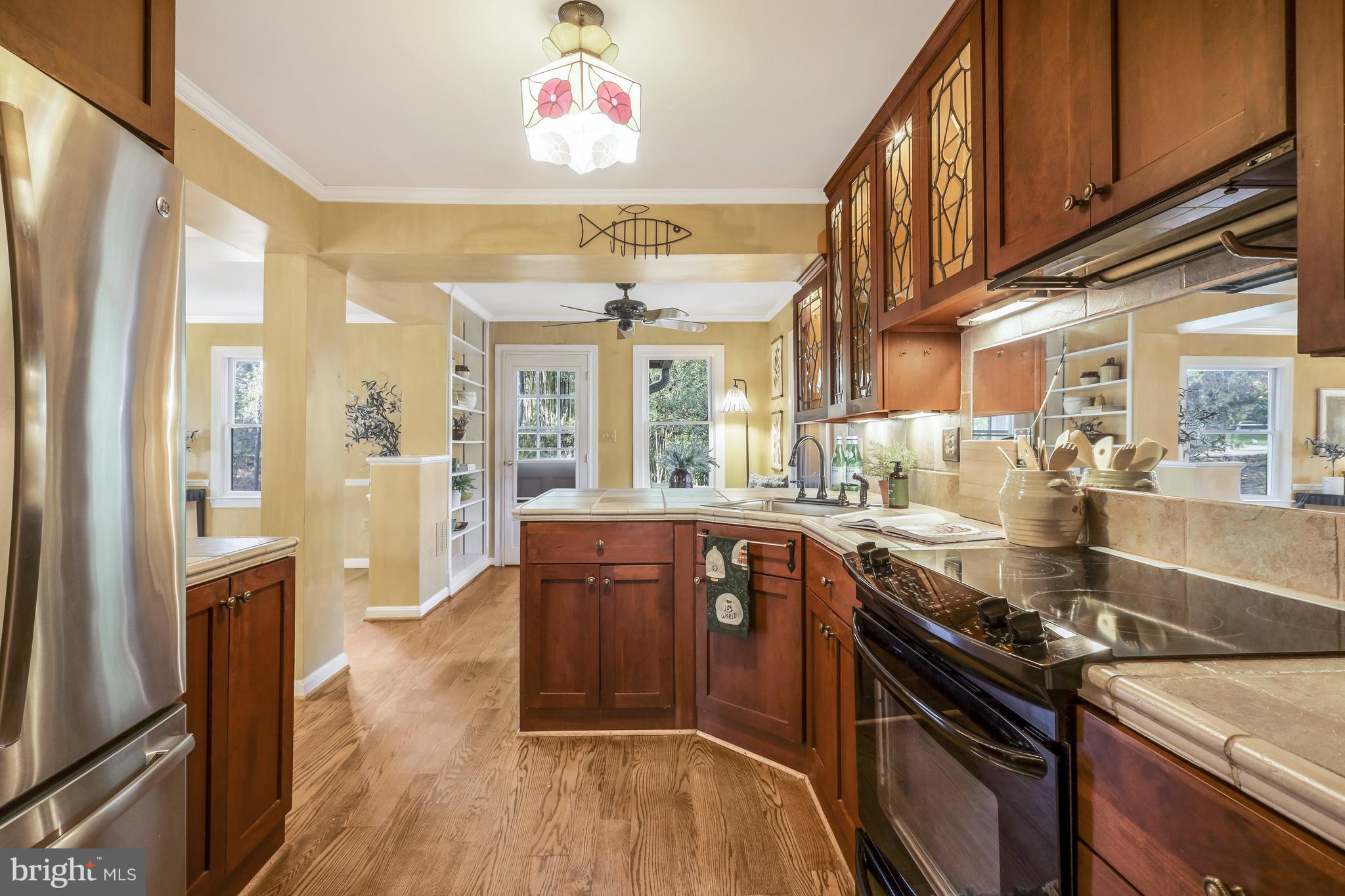 ARCTURUS ON THE POTOMAC - Residential