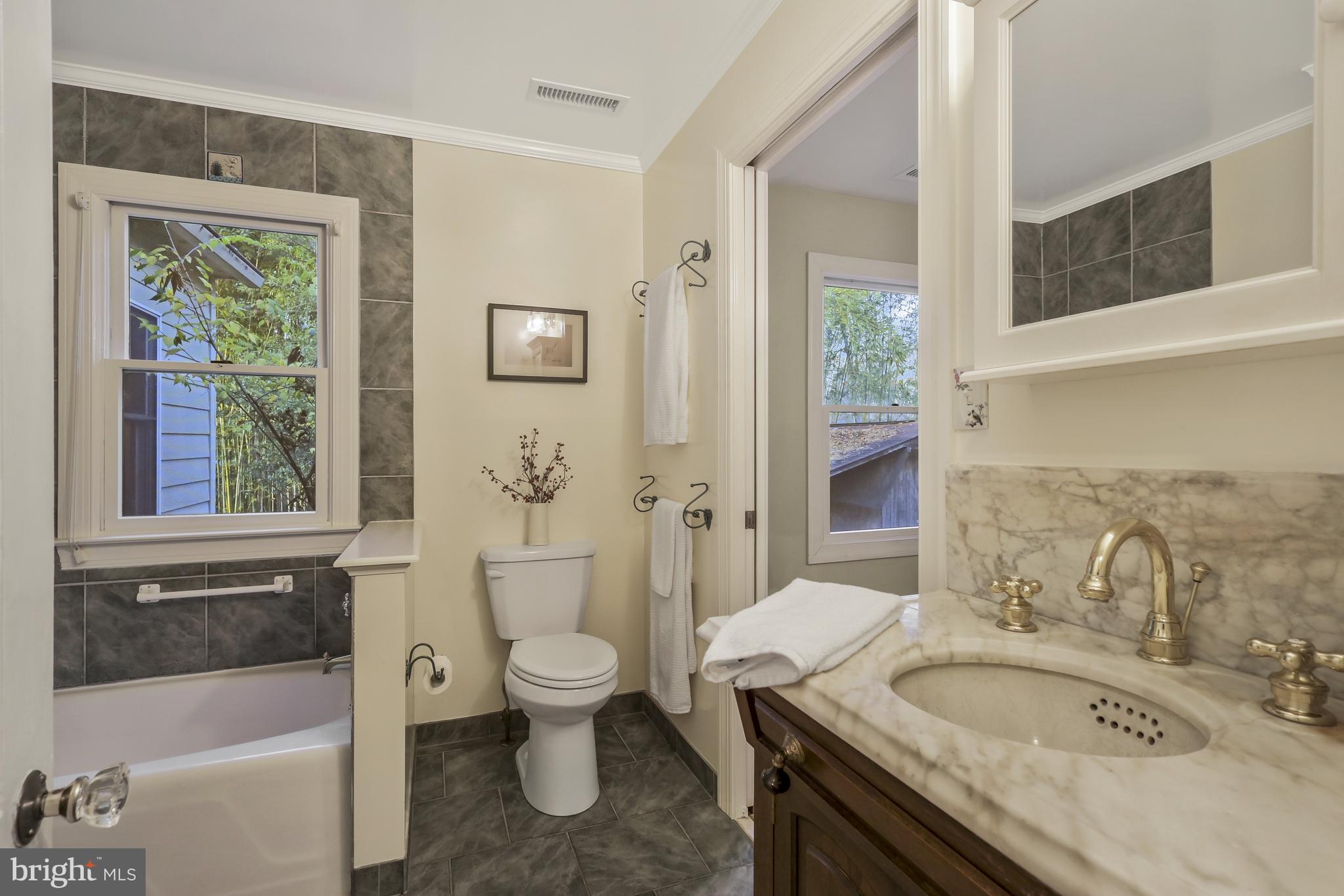 ARCTURUS ON THE POTOMAC - Residential