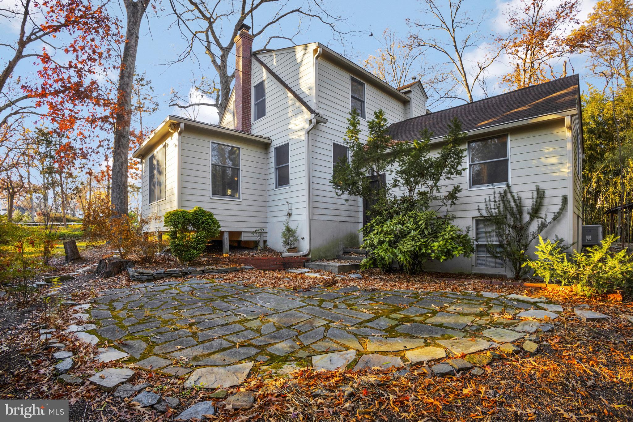 ARCTURUS ON THE POTOMAC - Residential