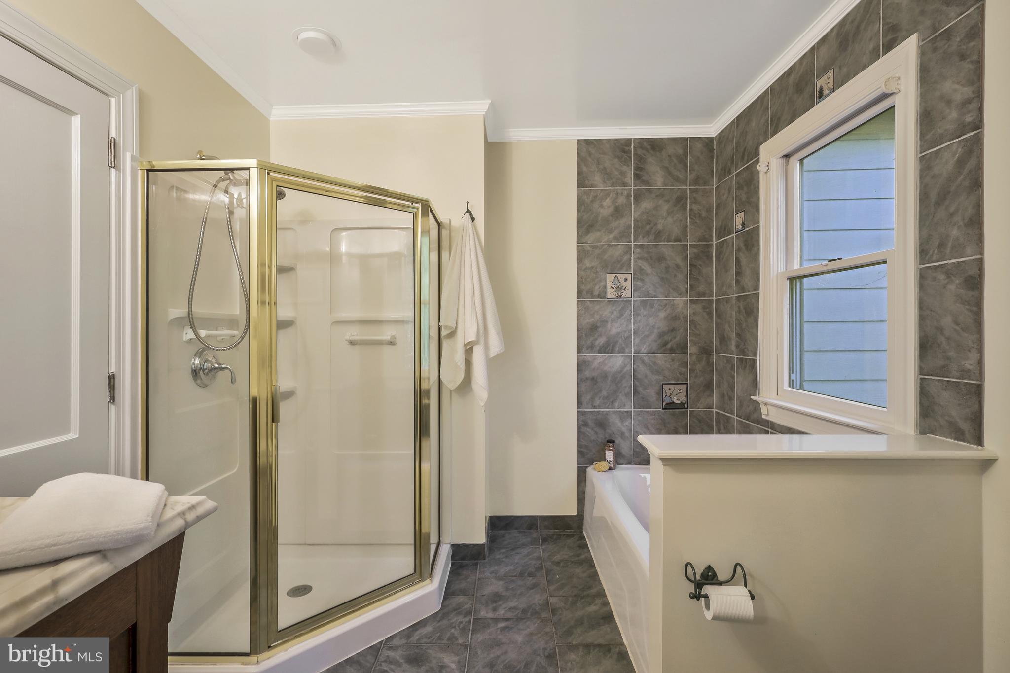 ARCTURUS ON THE POTOMAC - Residential