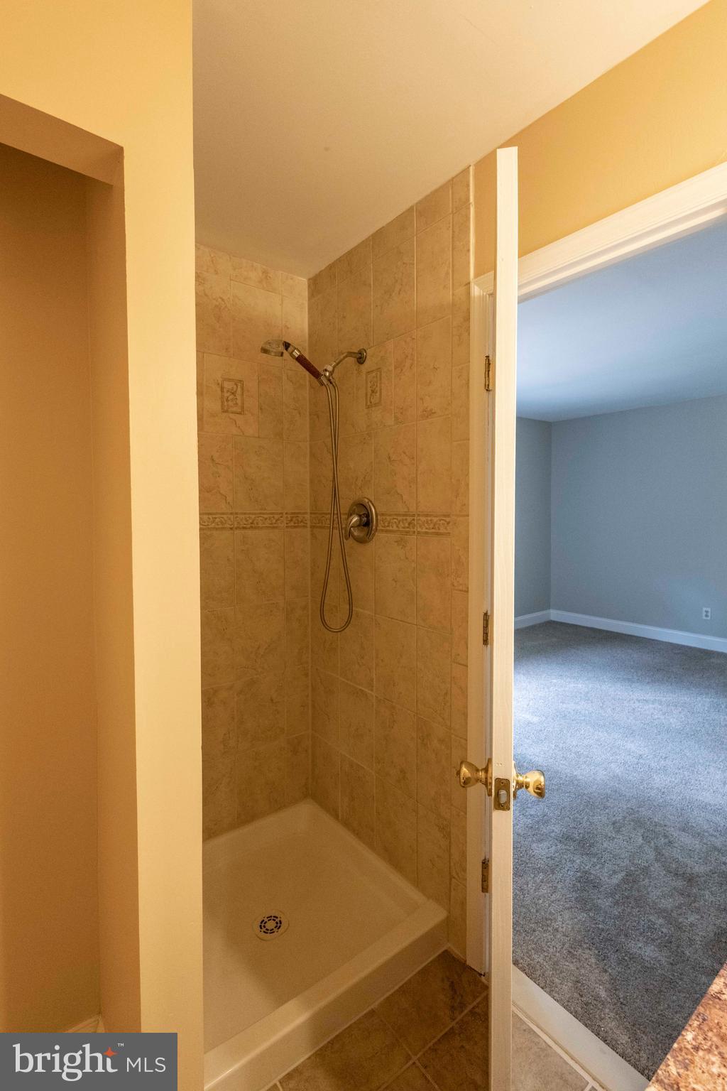 RANDALLSTOWN - Residential Lease