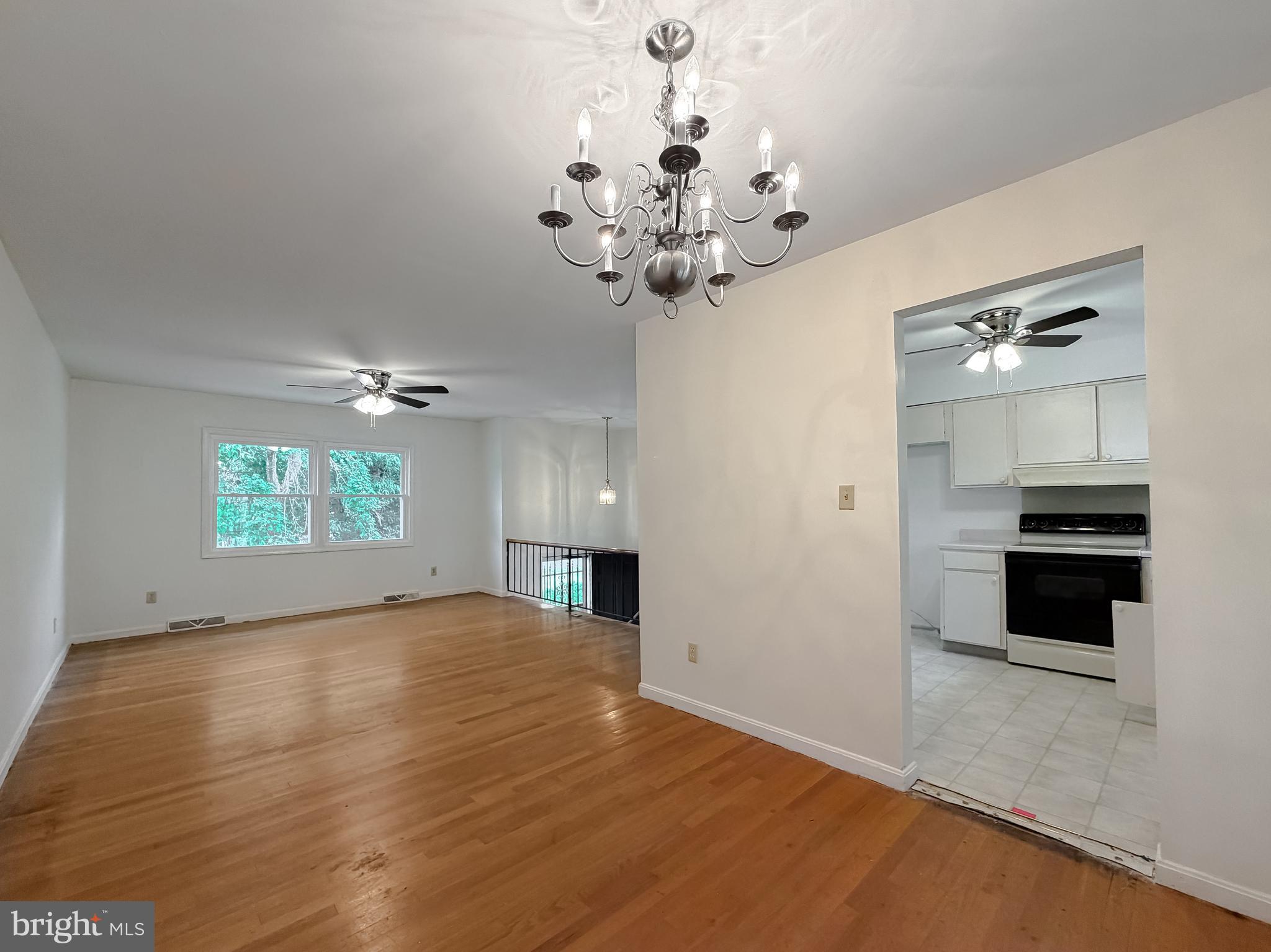 ESSEX SOUTH - Residential