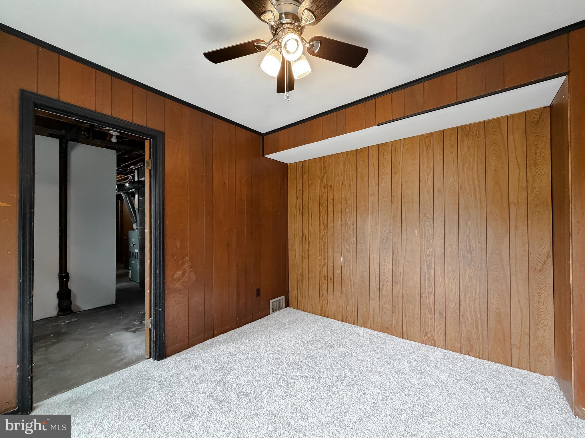 ESSEX SOUTH - Residential