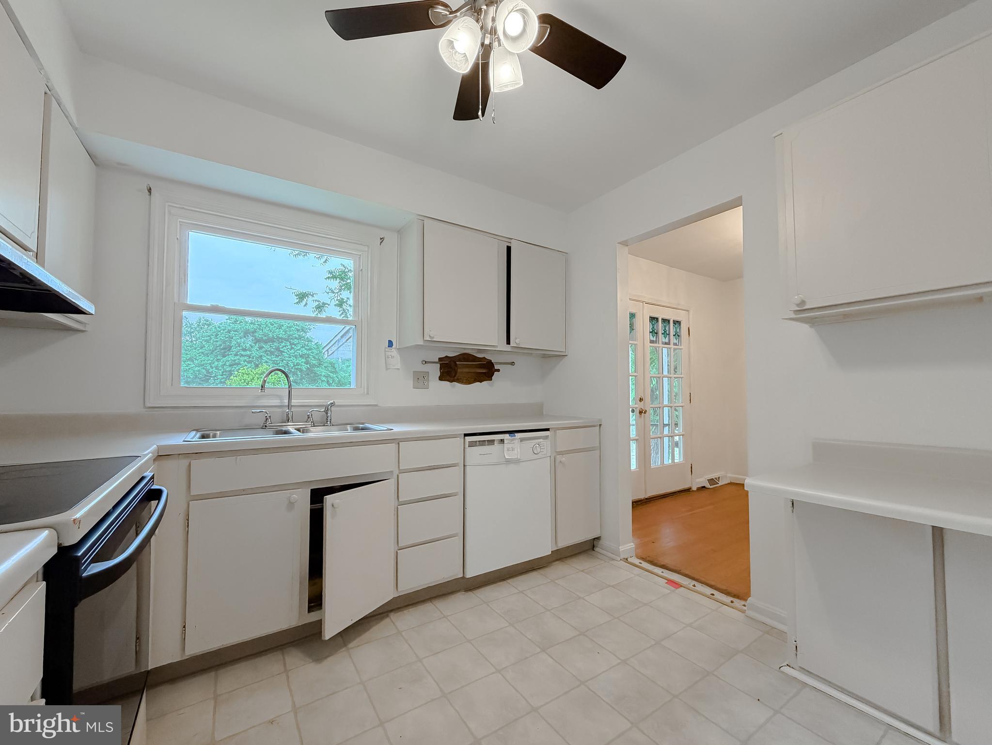 ESSEX SOUTH - Residential