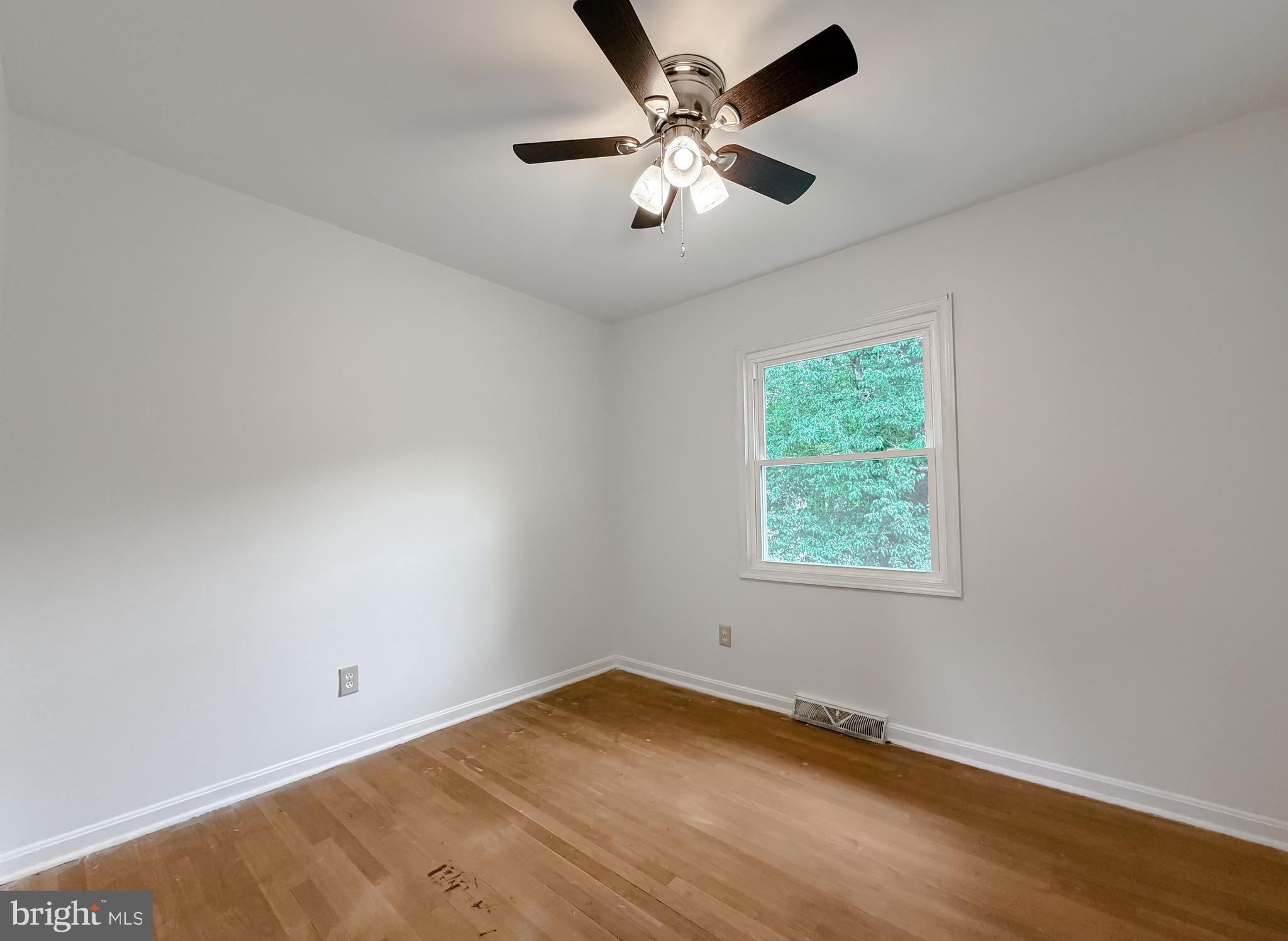 ESSEX SOUTH - Residential