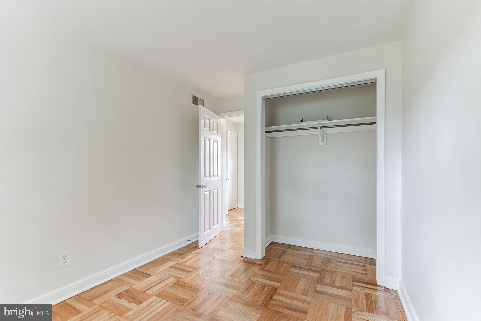 MERMAID ESTATES - Residential Lease