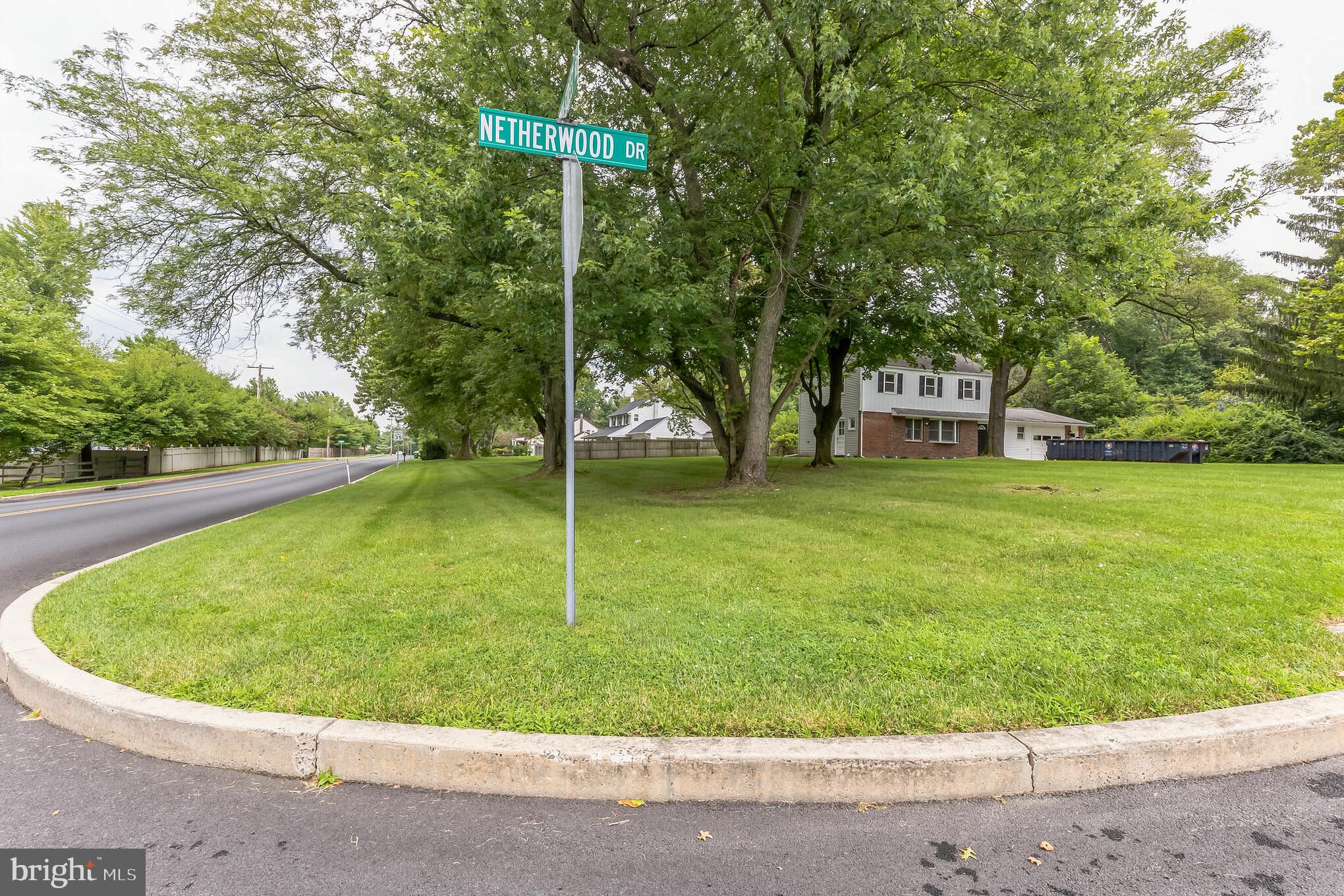 MERMAID ESTATES - Residential Lease