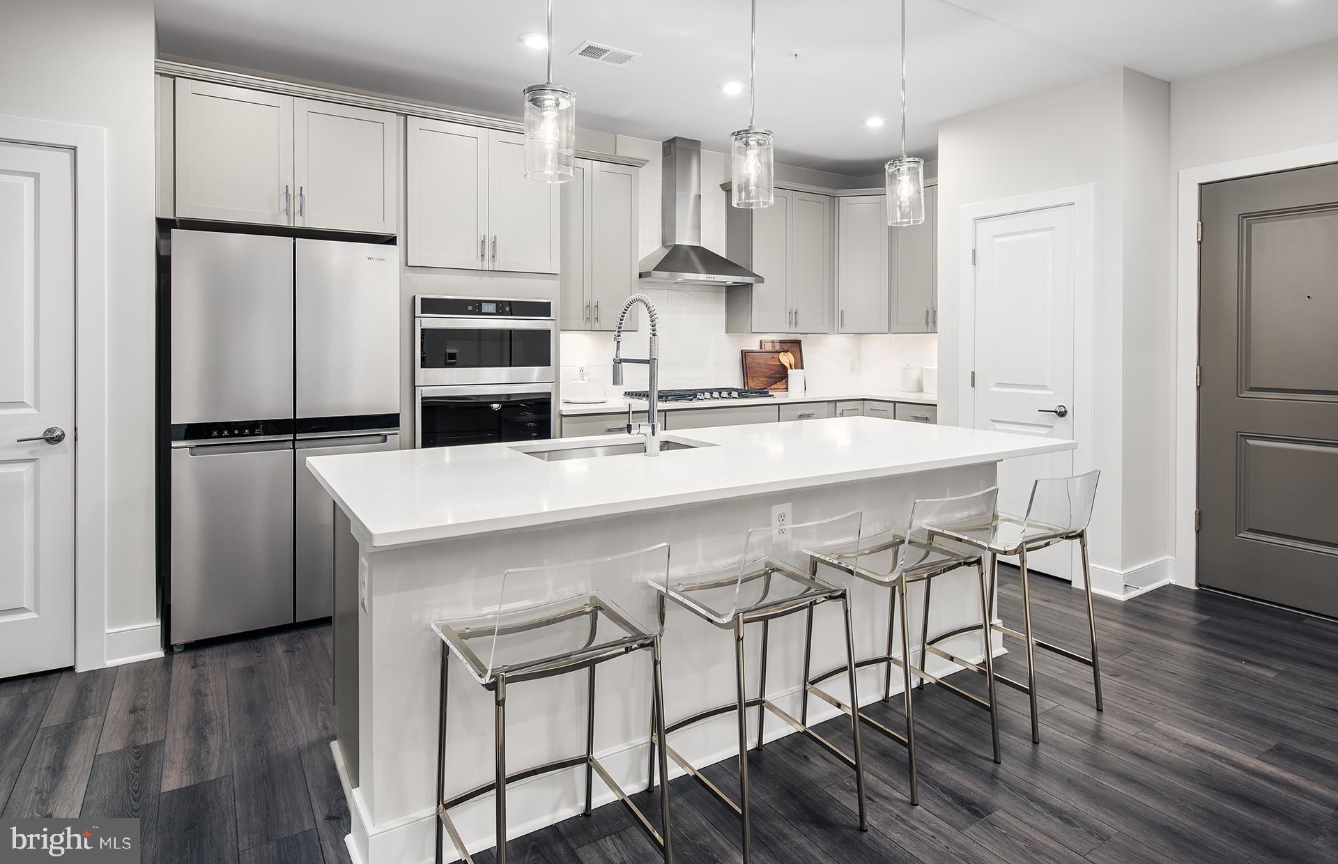 THE FLATS AT NATIONAL HARBOR - Residential