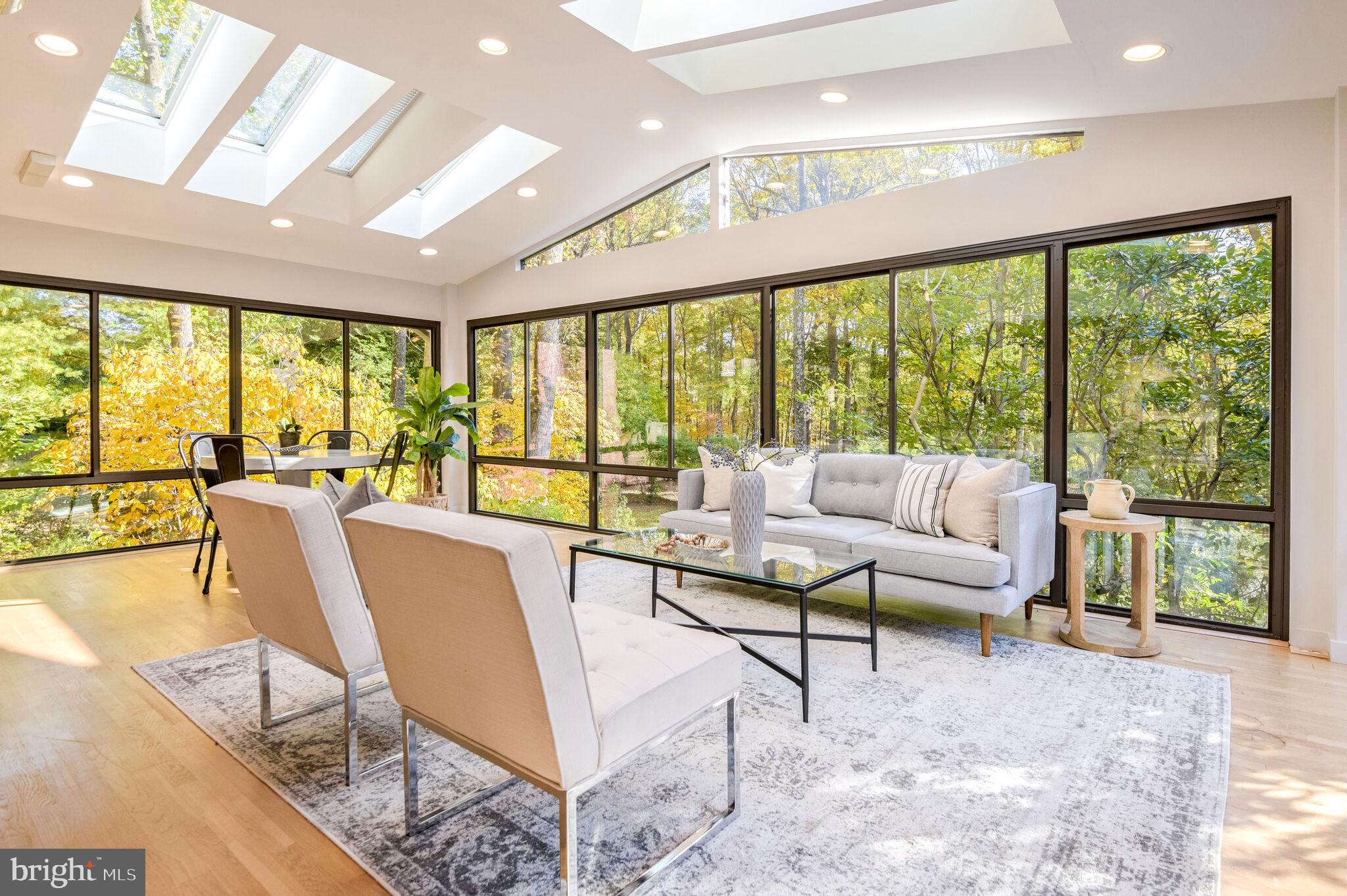 DARNESTOWN OUTSIDE - Residential