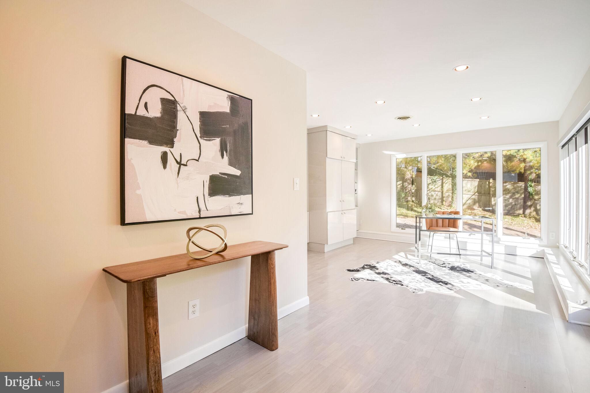 DARNESTOWN OUTSIDE - Residential