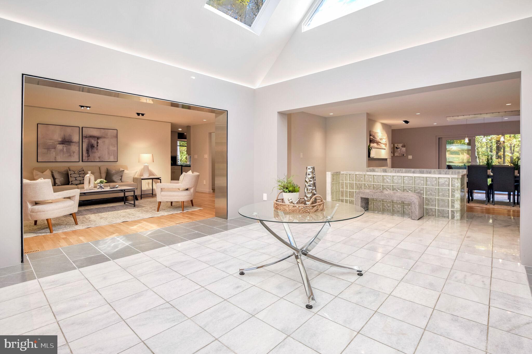 DARNESTOWN OUTSIDE - Residential