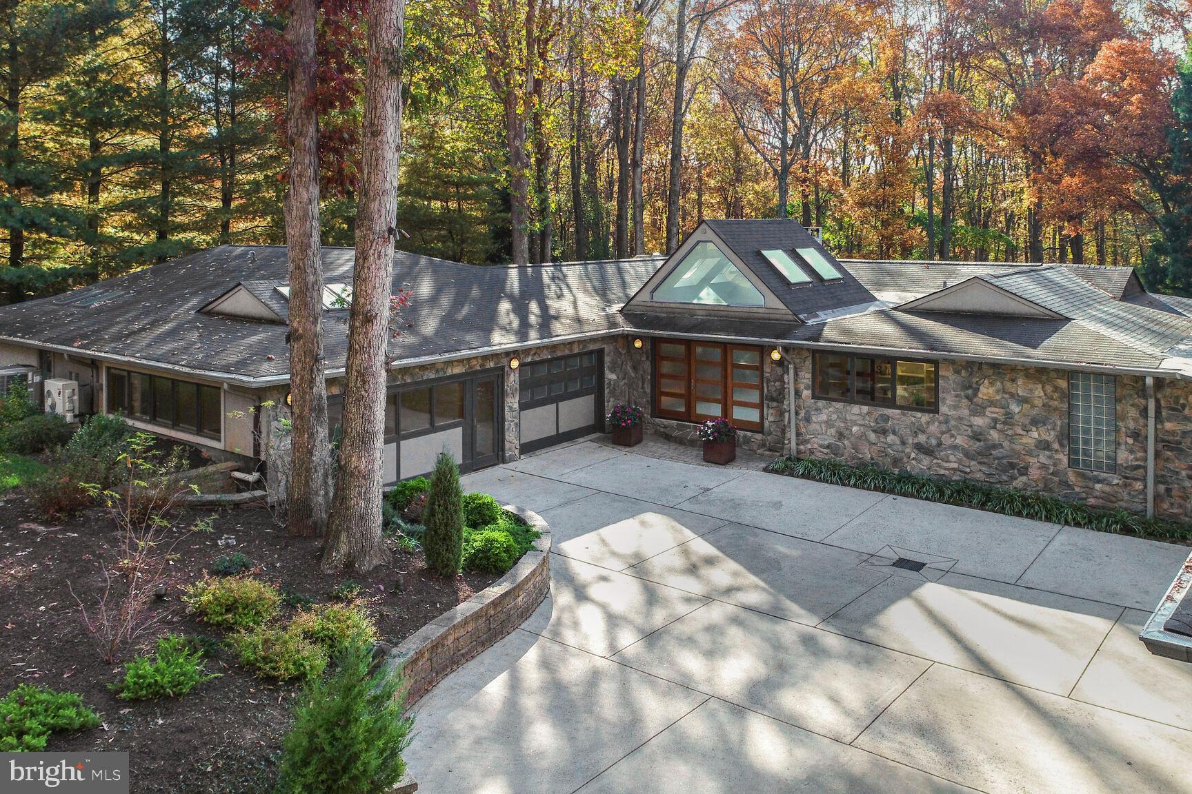 DARNESTOWN OUTSIDE - Residential