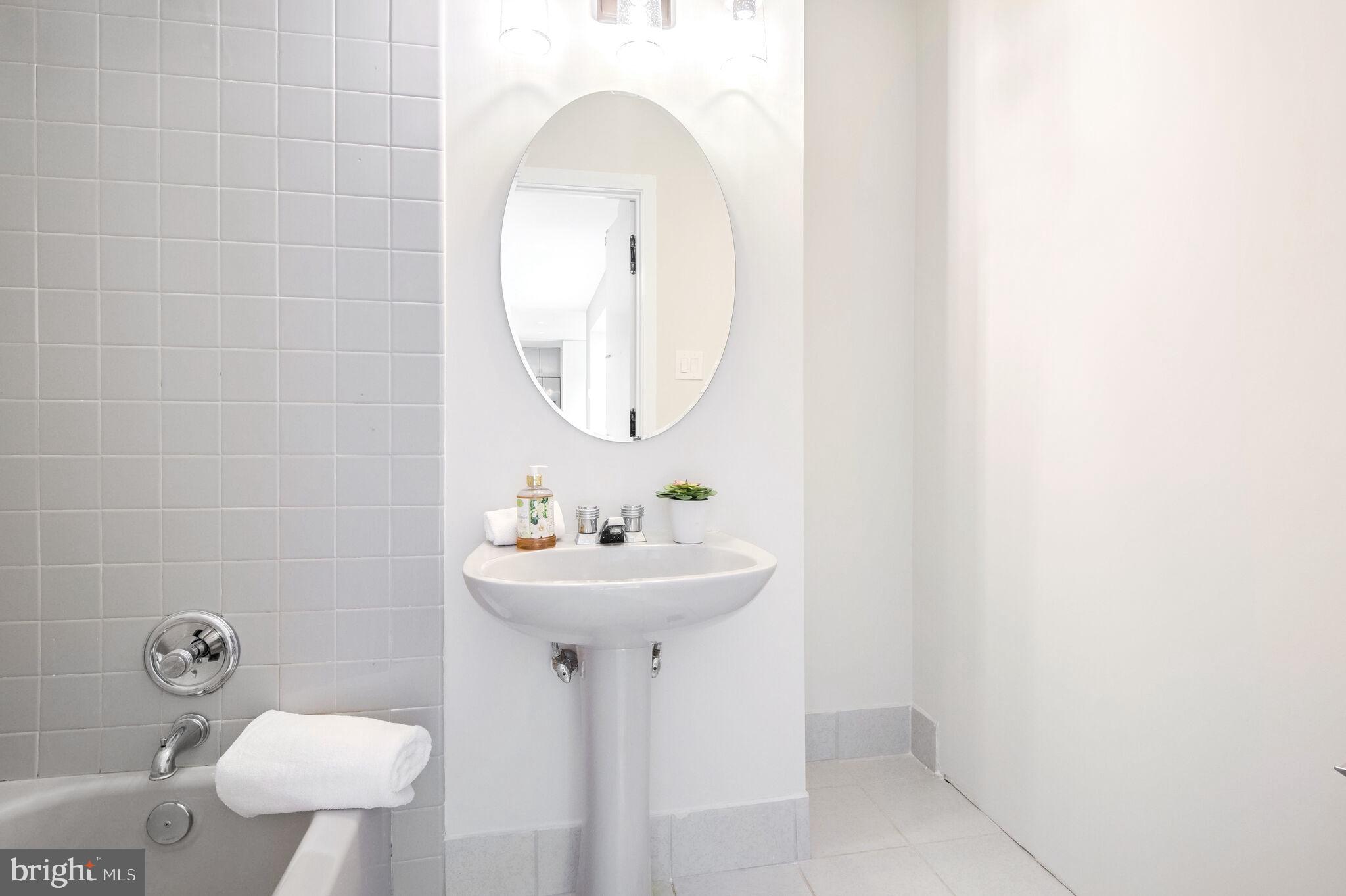 DARNESTOWN OUTSIDE - Residential