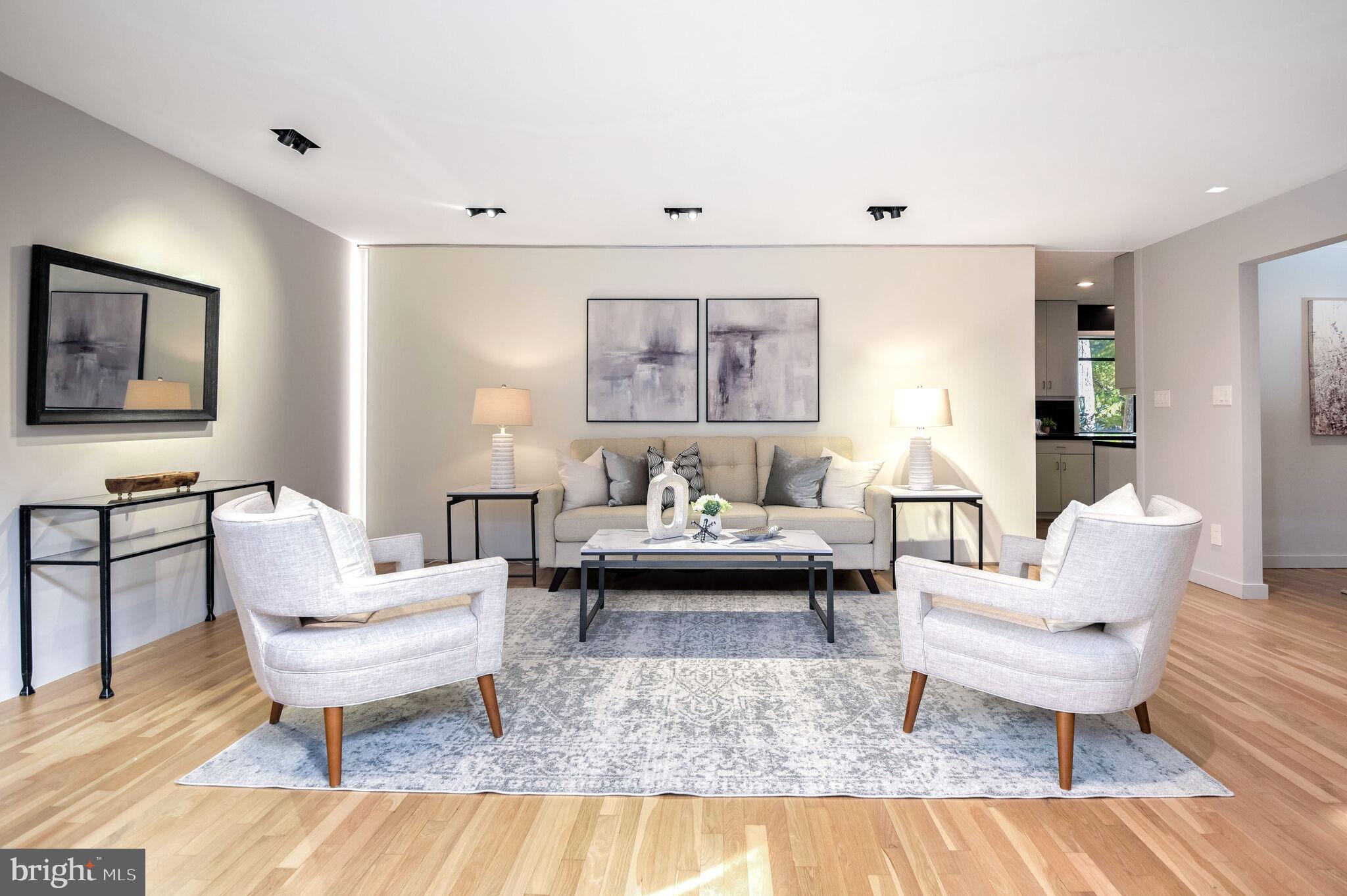 DARNESTOWN OUTSIDE - Residential