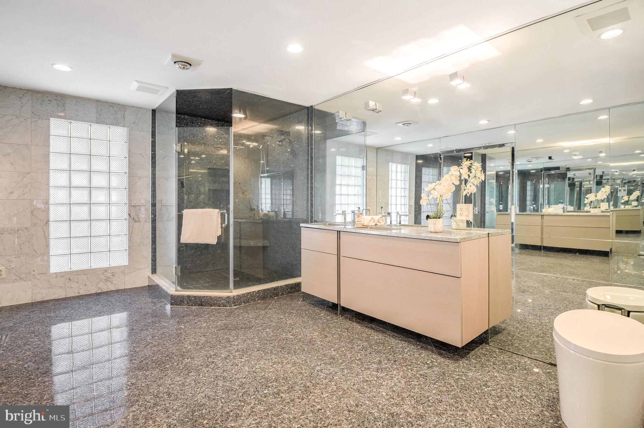 DARNESTOWN OUTSIDE - Residential