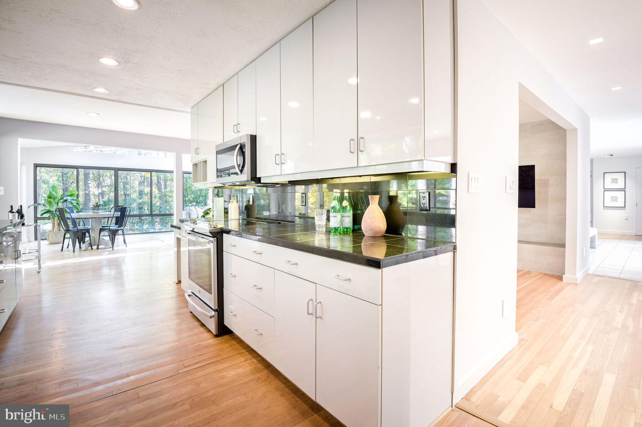 DARNESTOWN OUTSIDE - Residential