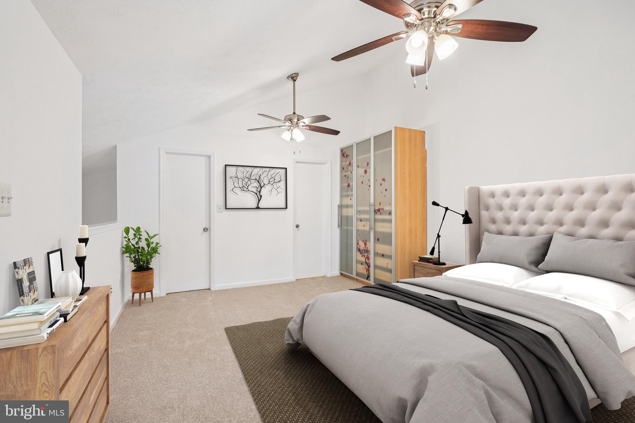 HUNTERS CROSSING - Residential