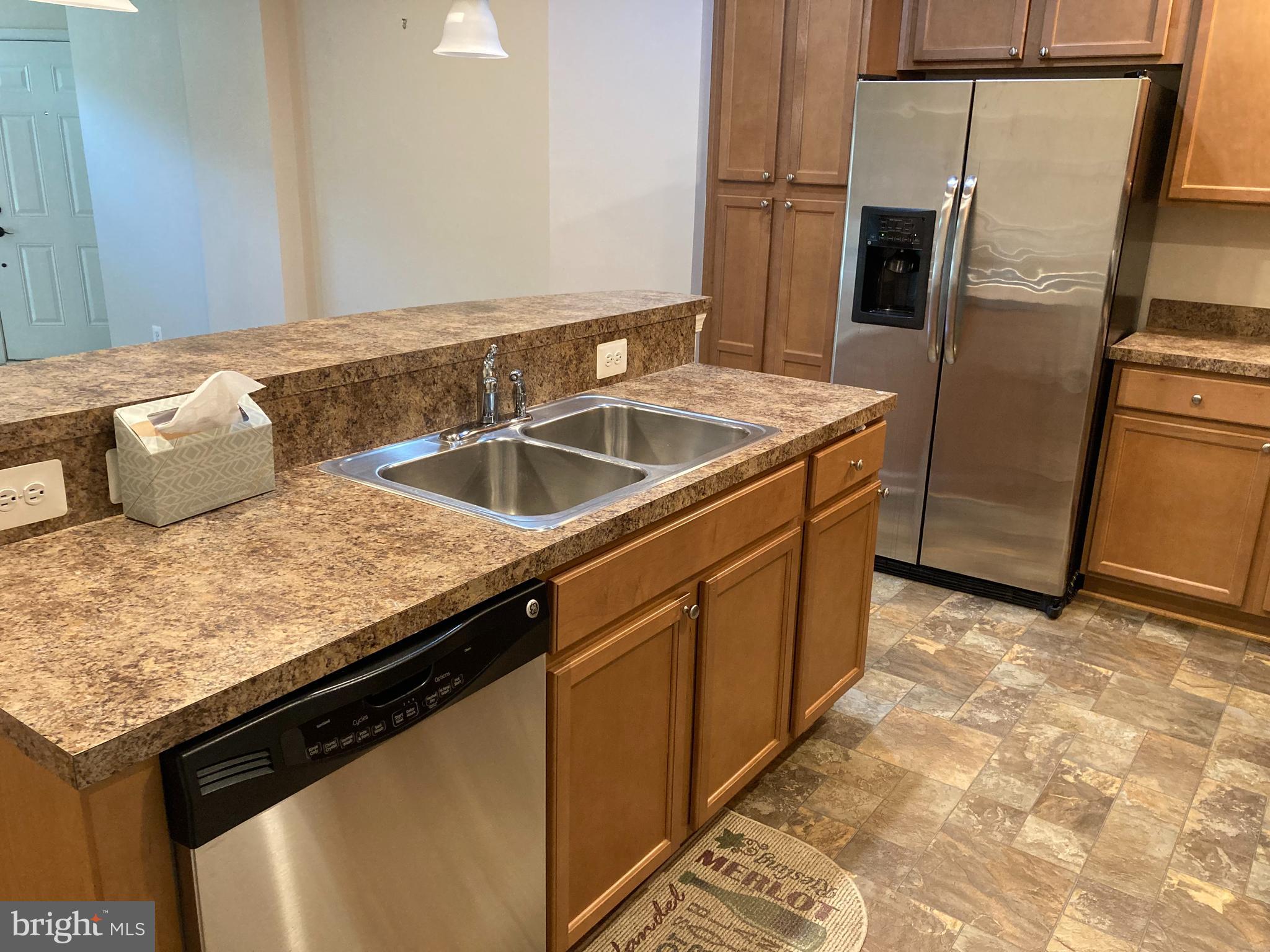 HALL STATION CONDO - Residential Lease