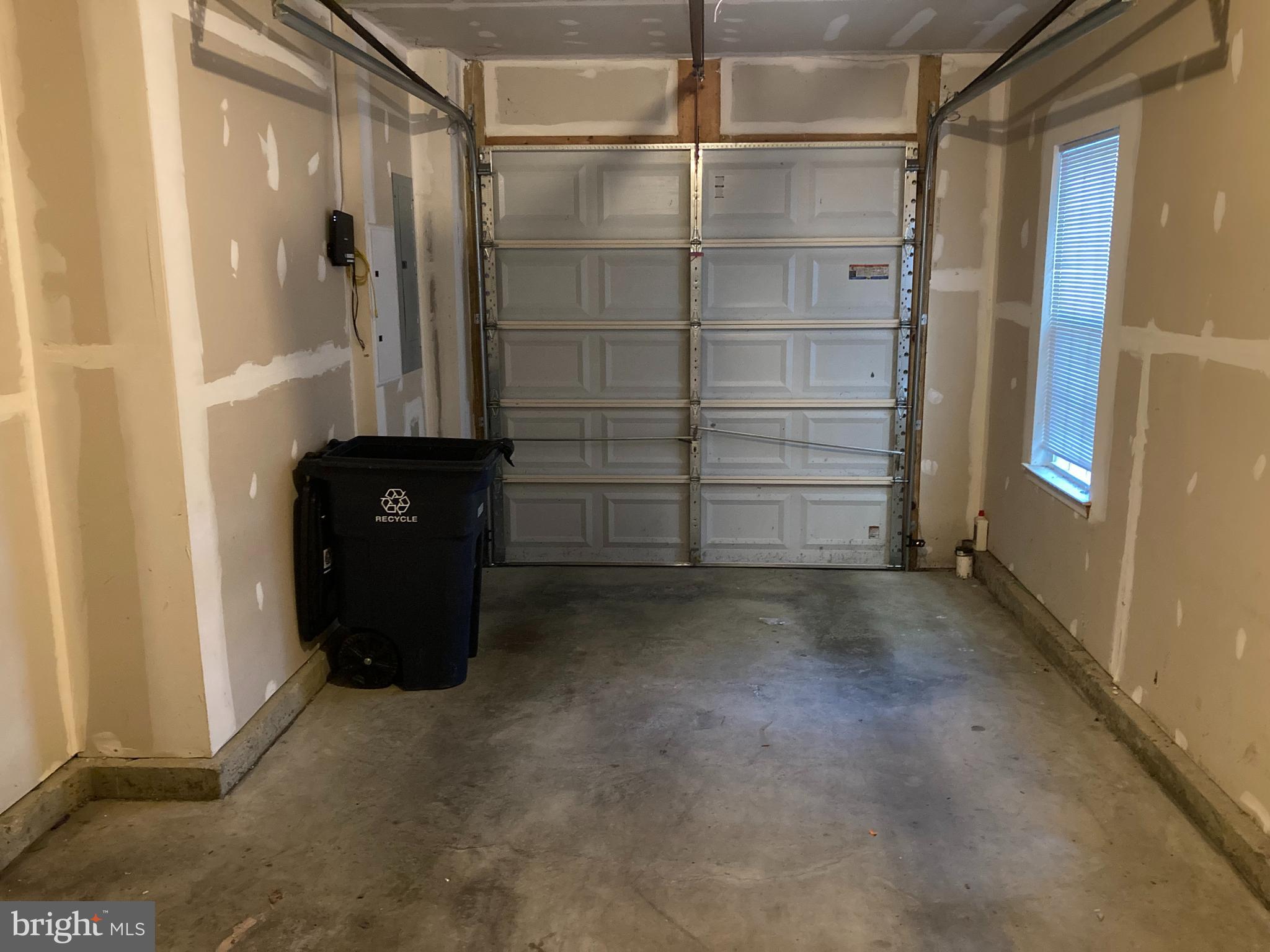 HALL STATION CONDO - Residential Lease