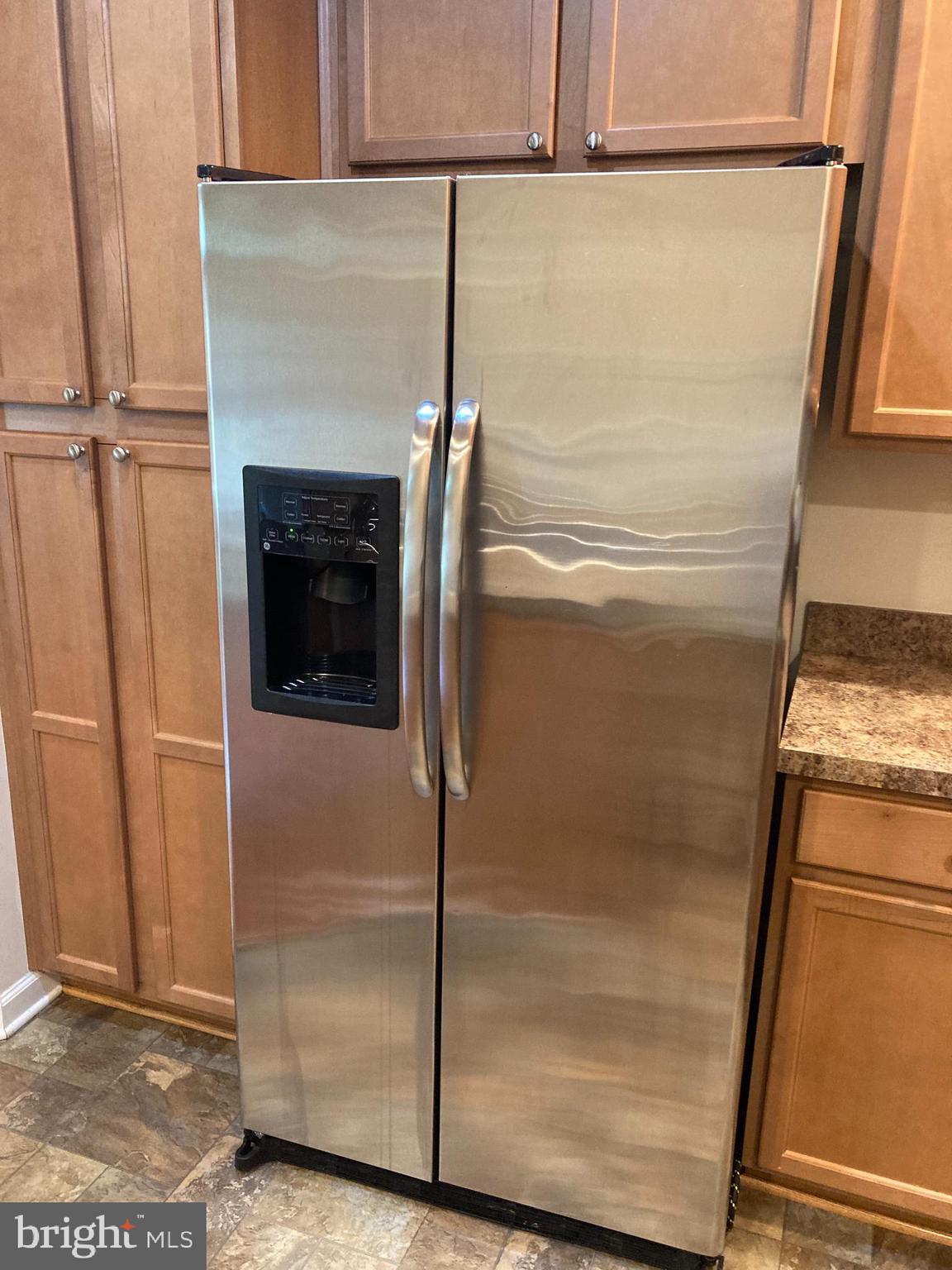 HALL STATION CONDO - Residential Lease