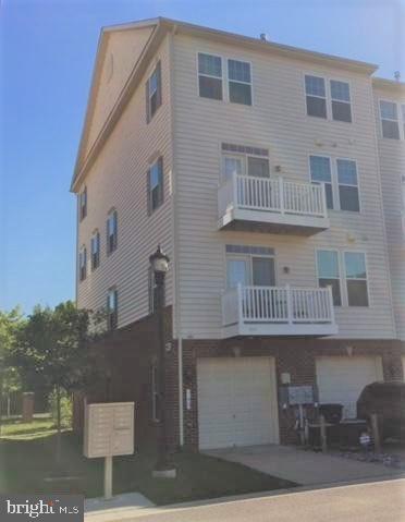 HALL STATION CONDO - Residential Lease