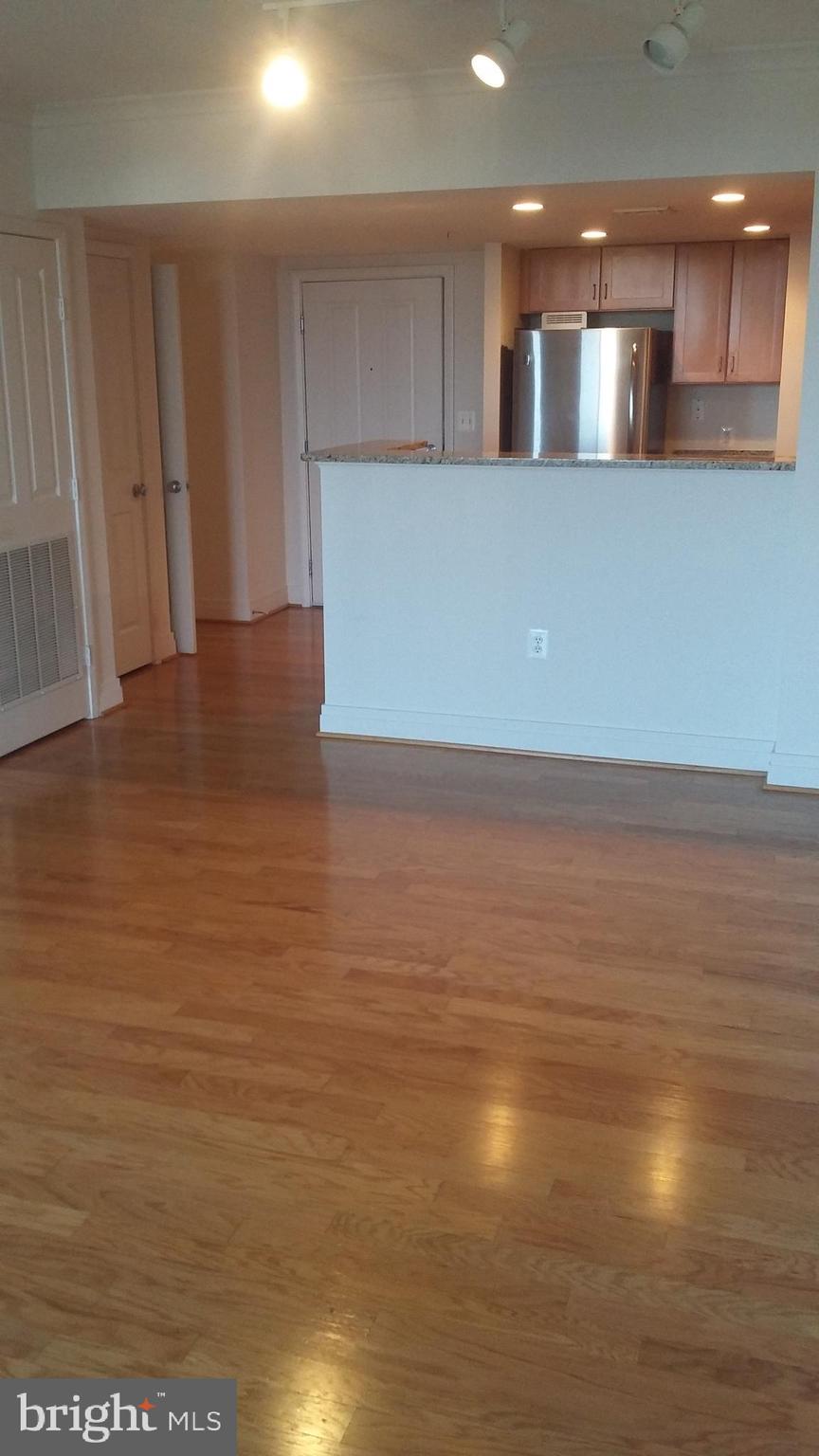 INNER HARBOR - Residential Lease