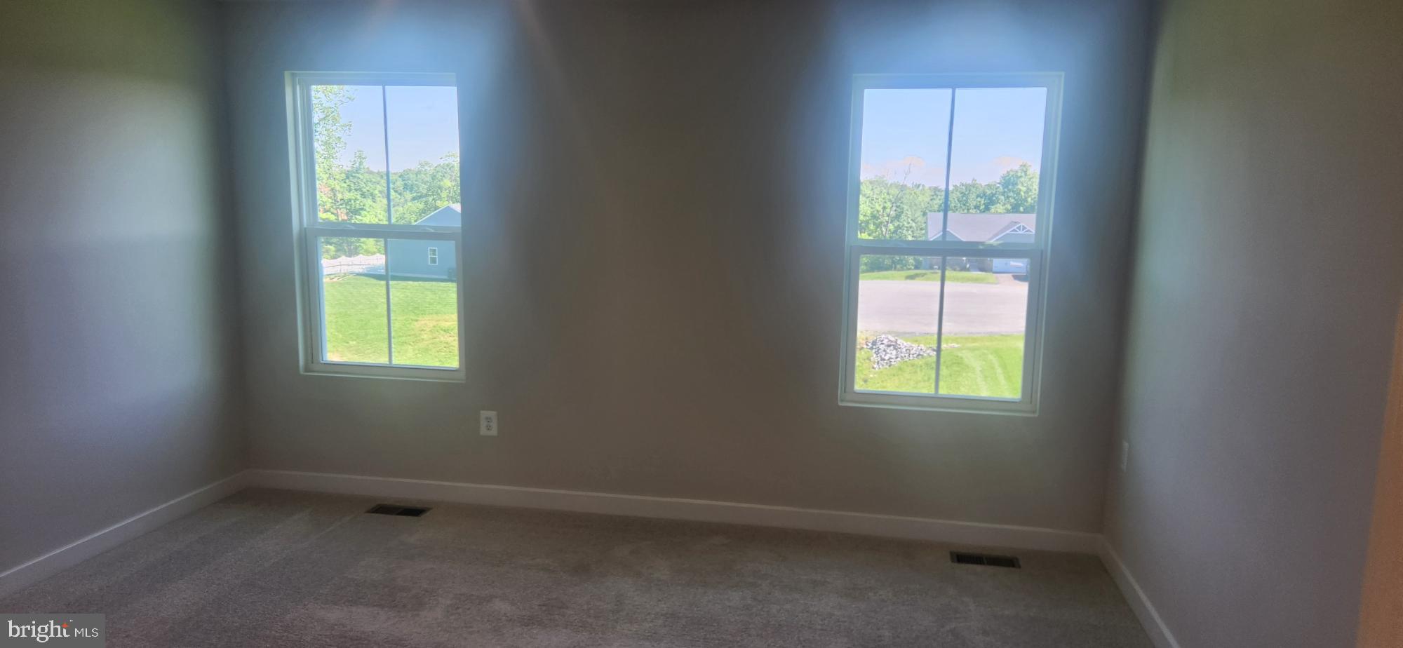 SOUTH BROOK - Residential